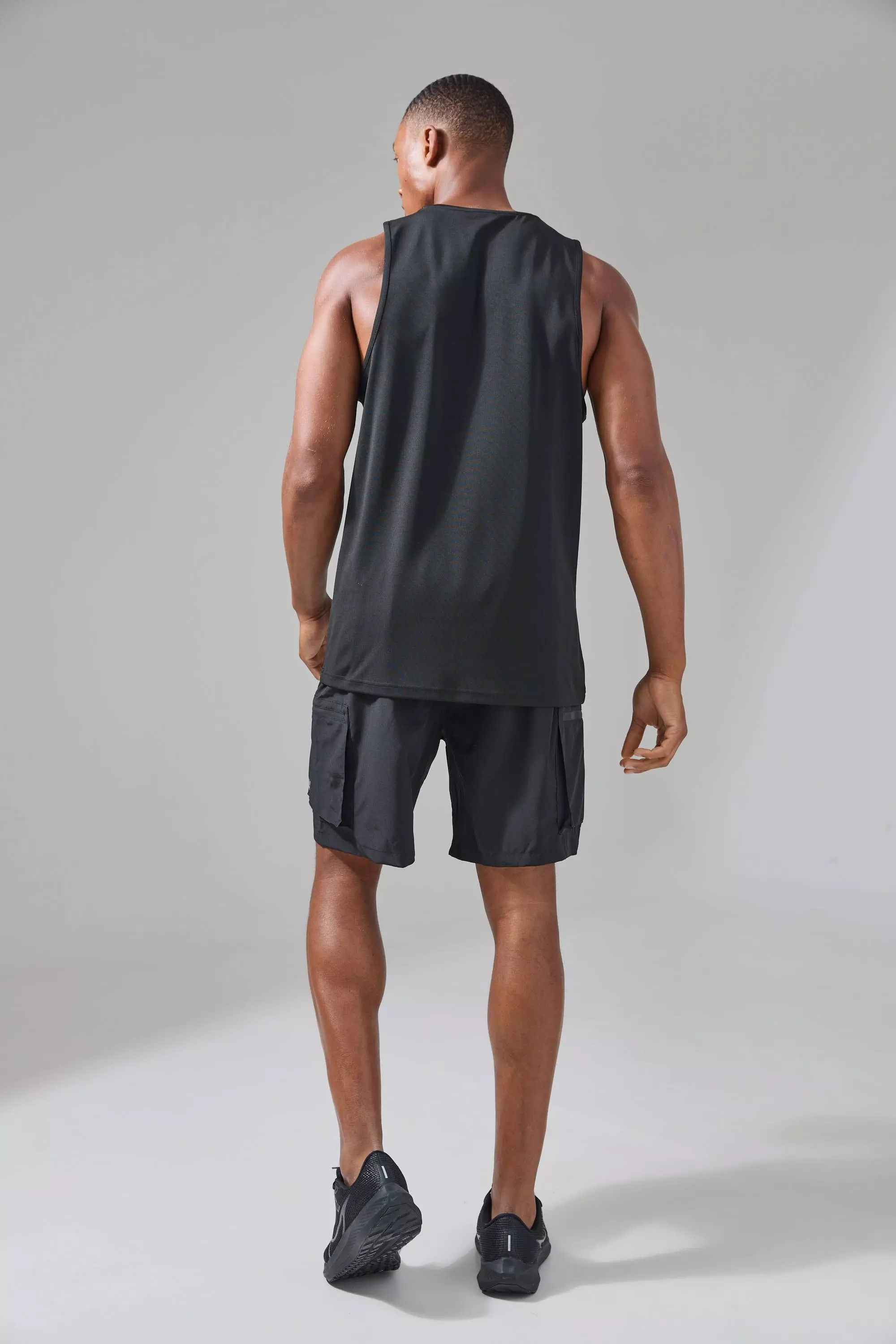 Man Active Performance Regular Fit Tank