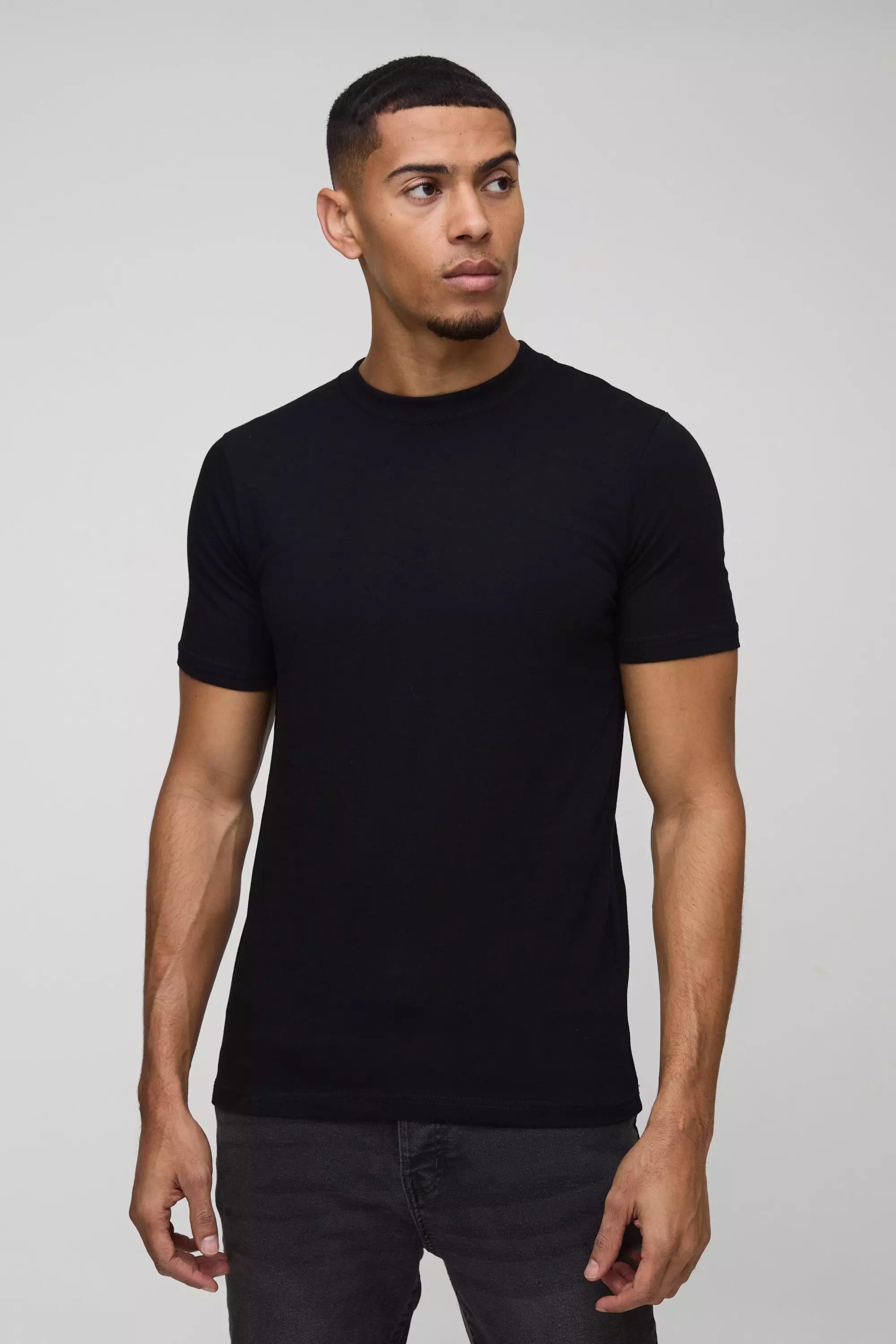 Black Basic Muscle Fit Crew Neck T-Shirt alternative image