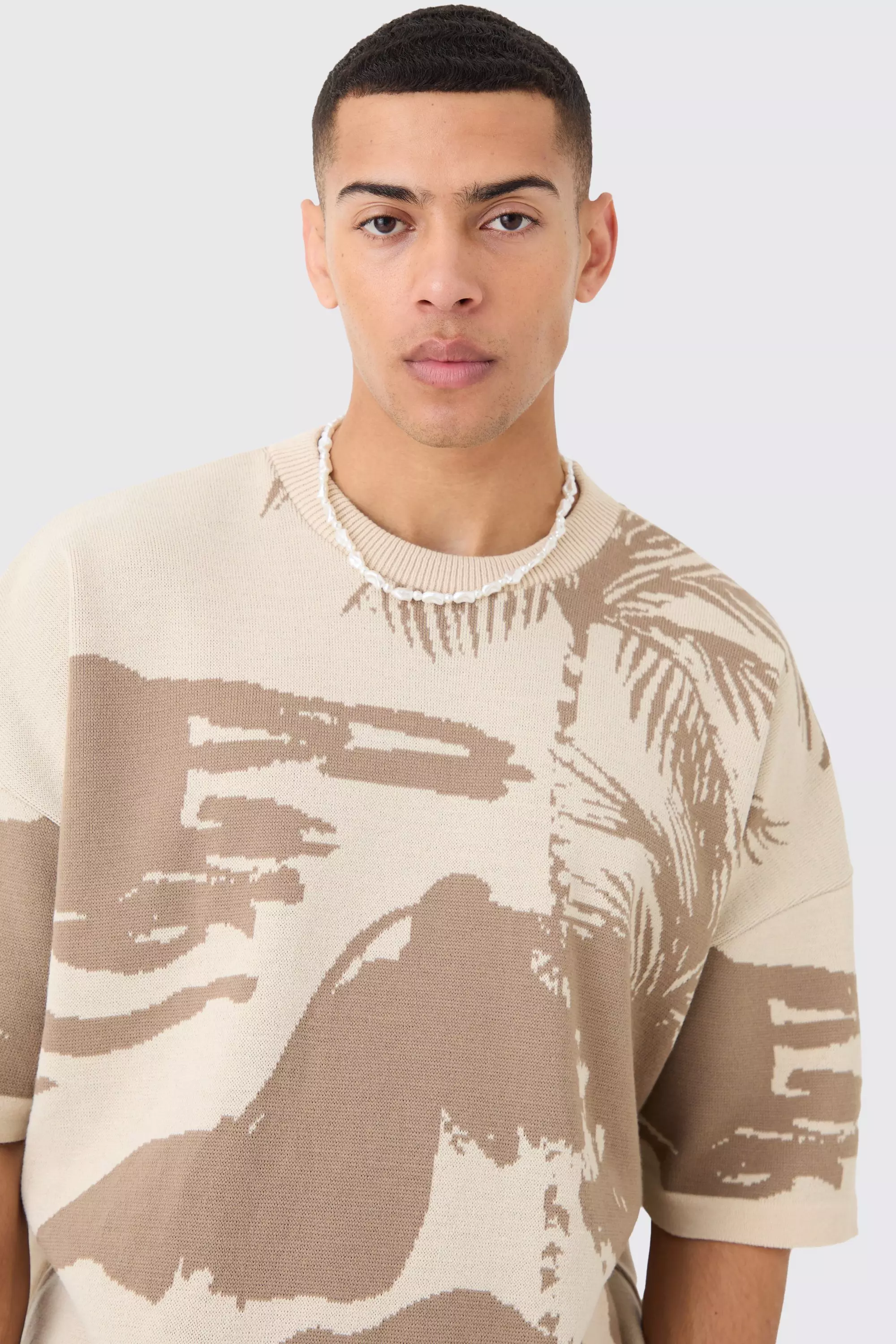 Stone Oversized Tonal Scenic Drawing Knitted T-shirt alternative image