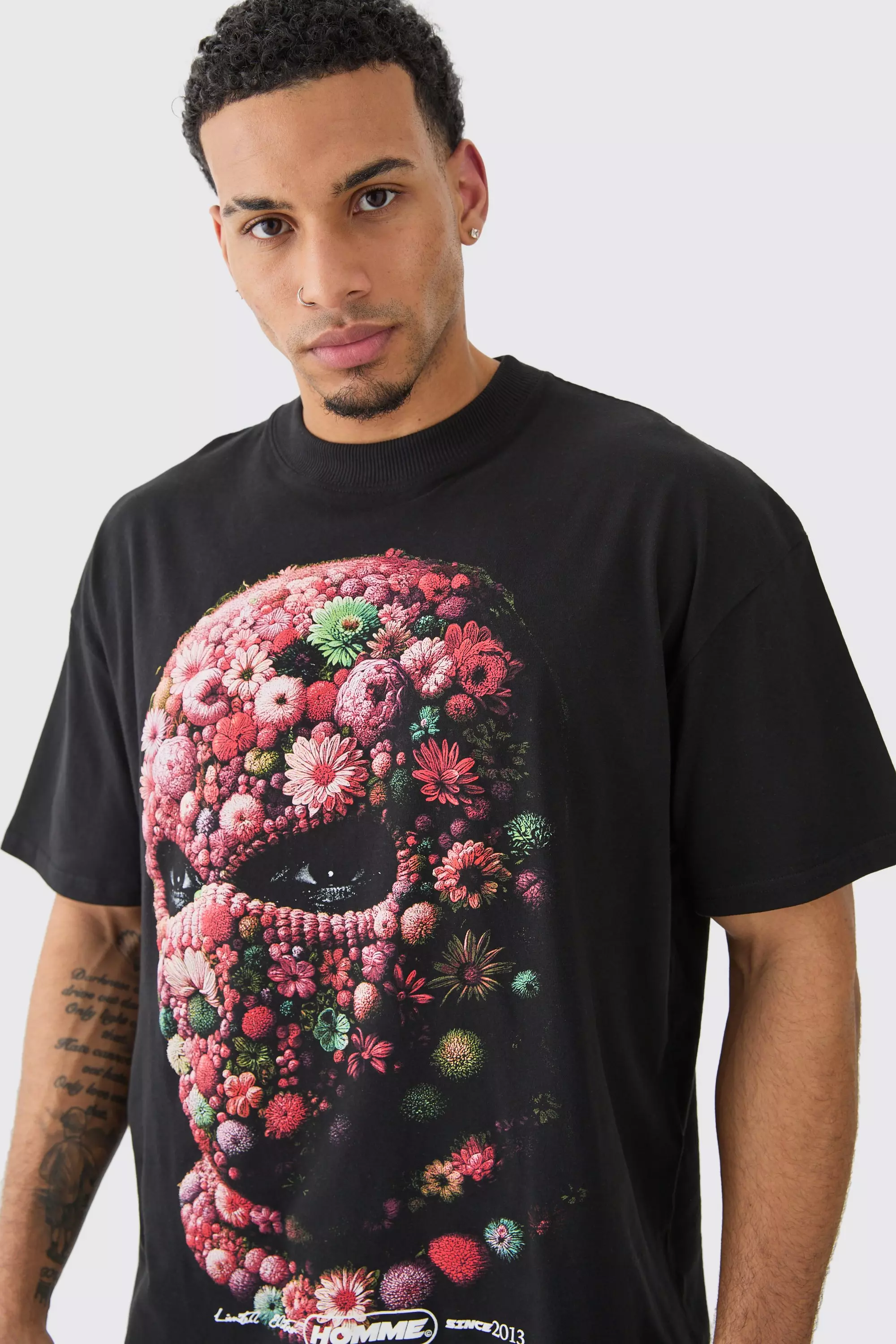 Oversized Floral Mask T-shirt | boohooMAN UK