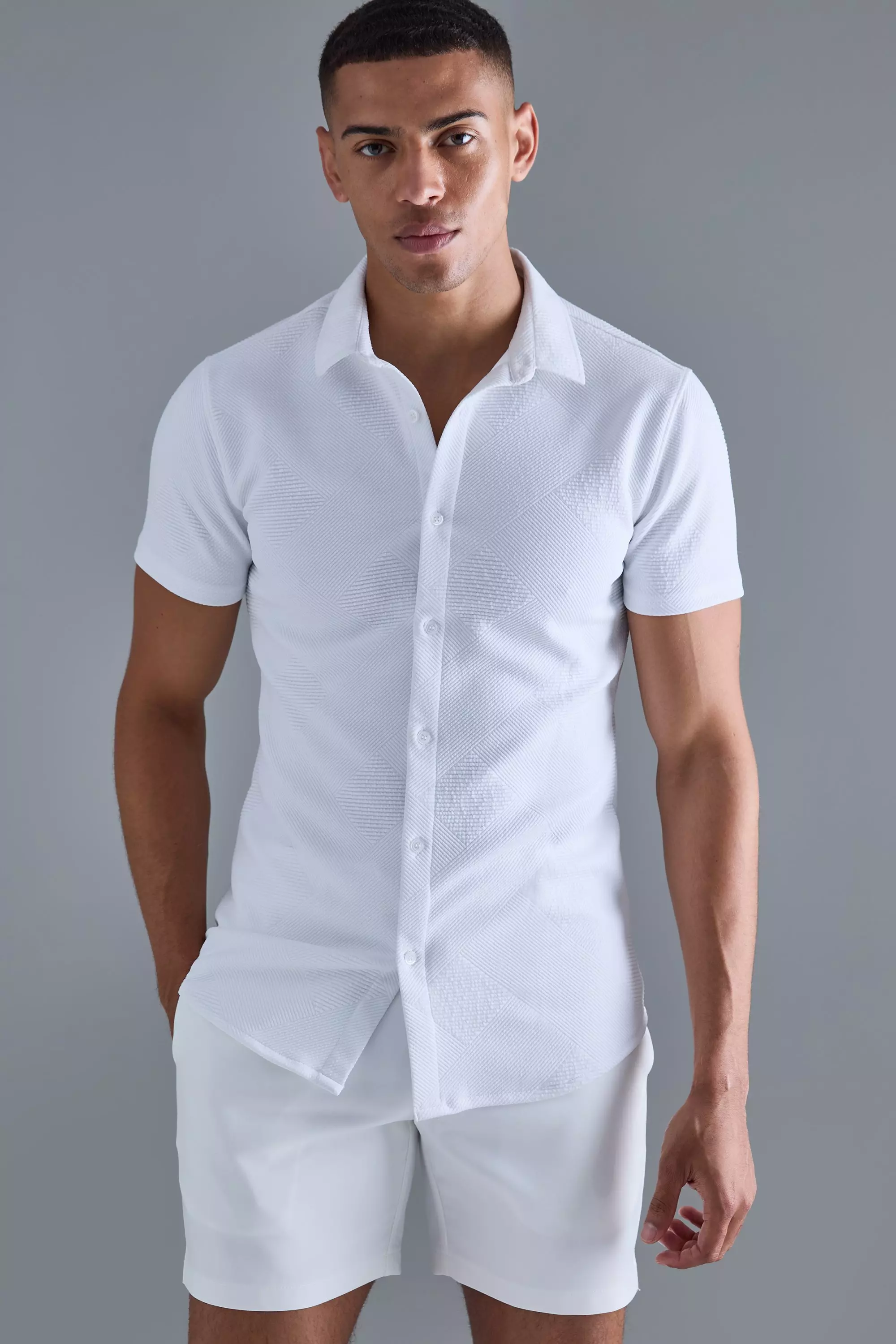 Short Sleeve Muscle Geo Shirt White