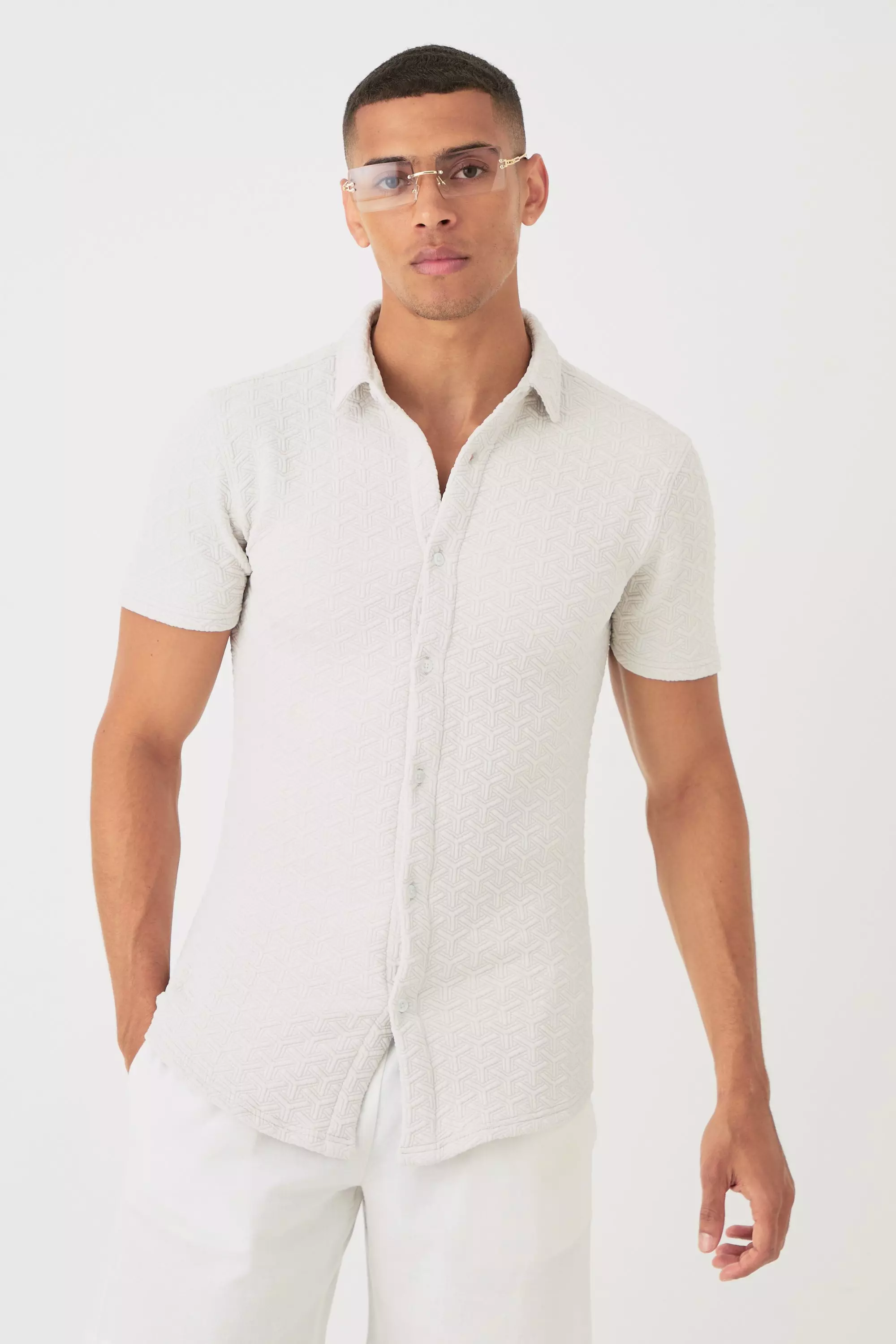 Grey Short Sleeve Geo Muscle Fit Shirt alternative image