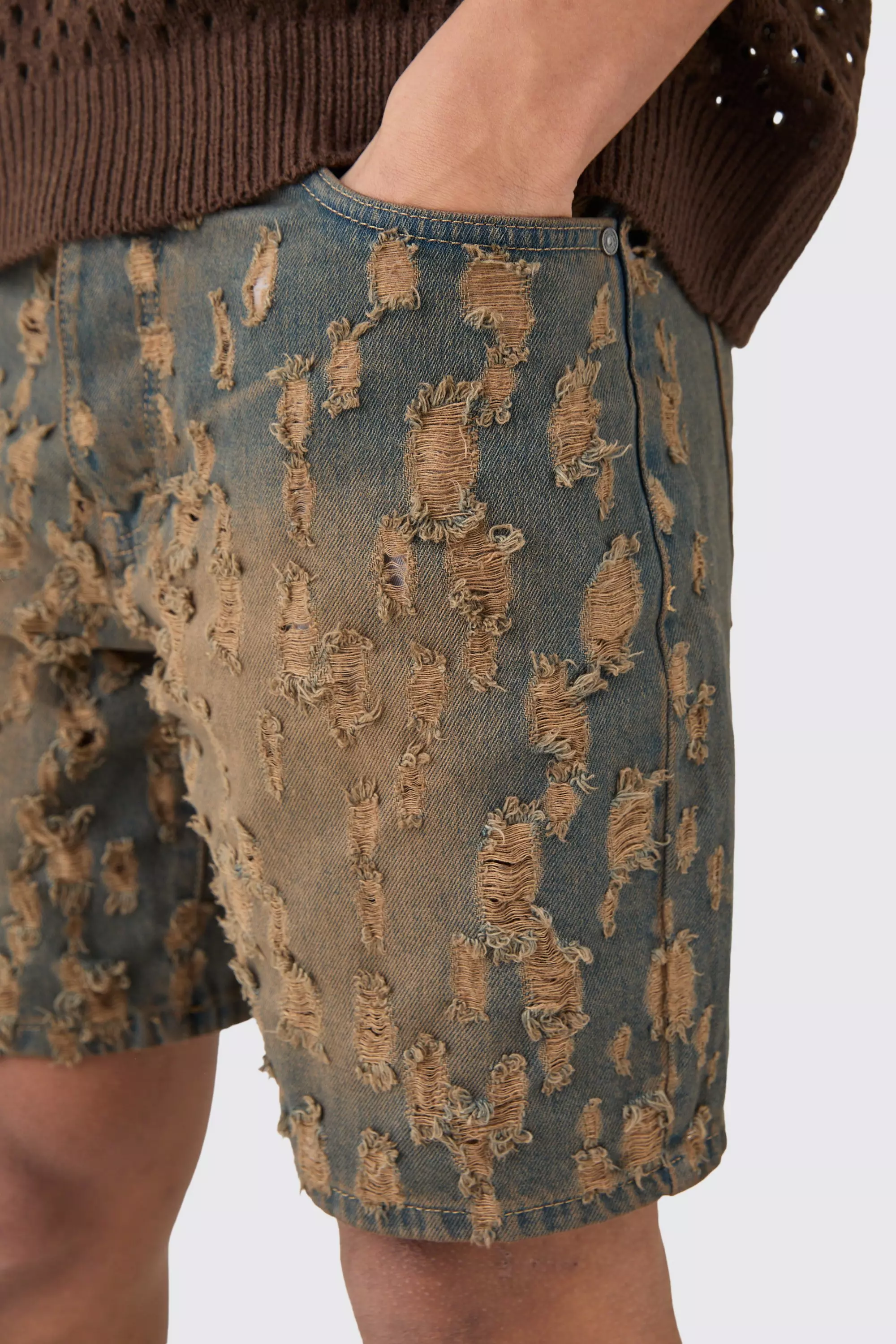 Mid blue Relaxed Rigid Burnout Rip Denim Shorts In Antique Wash alternative image