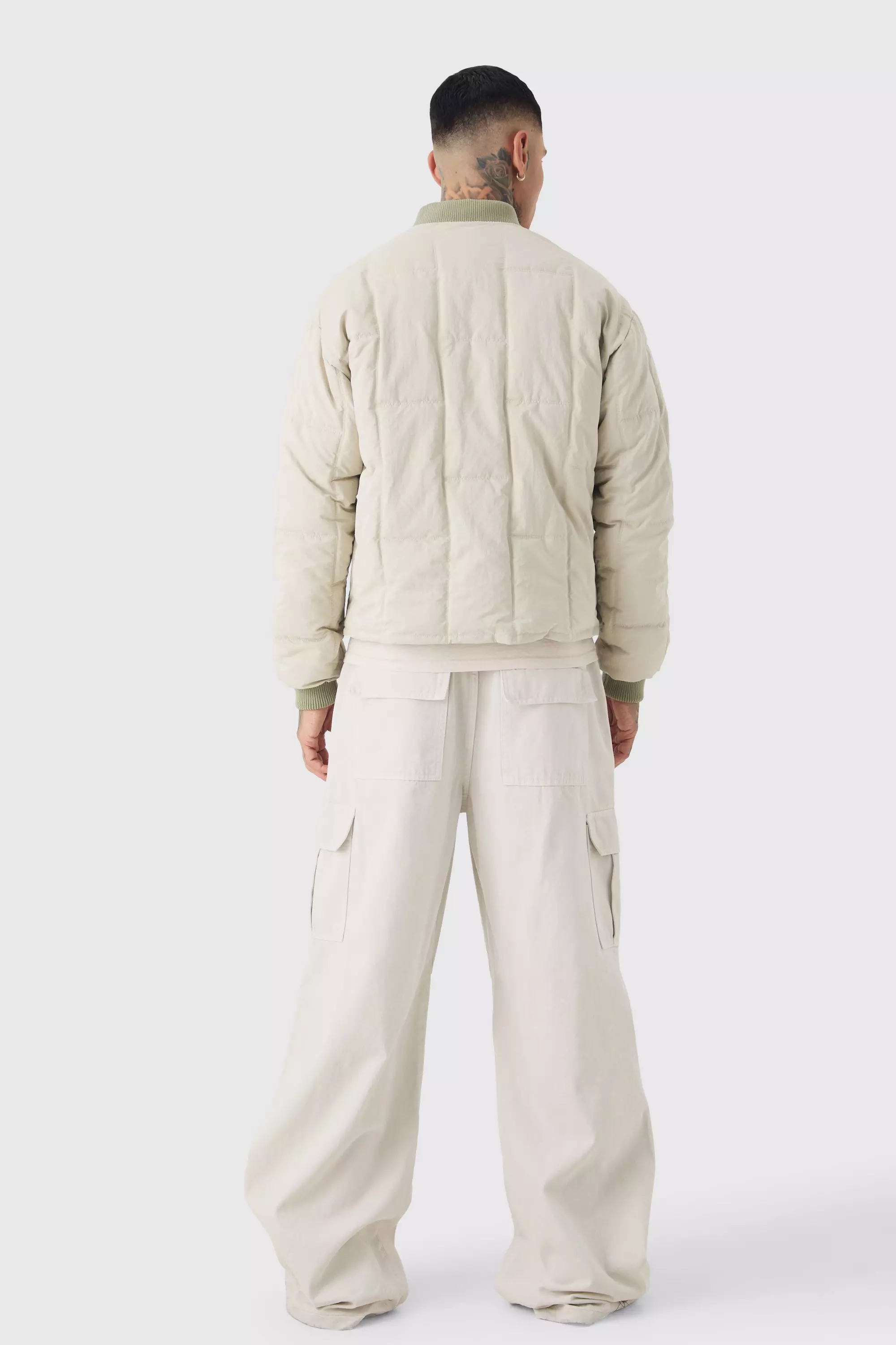 Tall kastige gesteppte Bomberjacke, Stone alternatives Bild