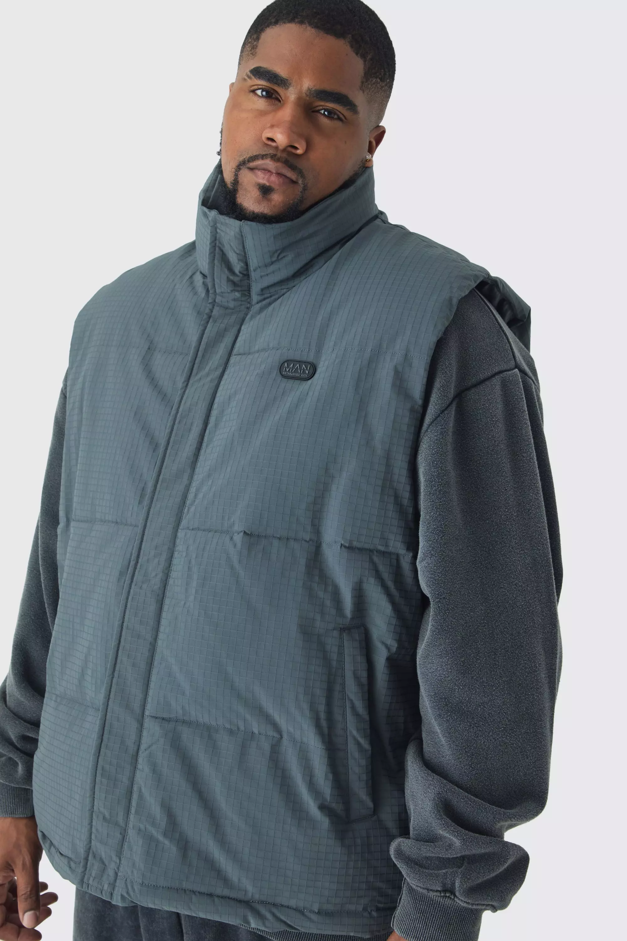 Plus Man Ripstop Funnel Neck Puffer Gilet In Slate alternative image