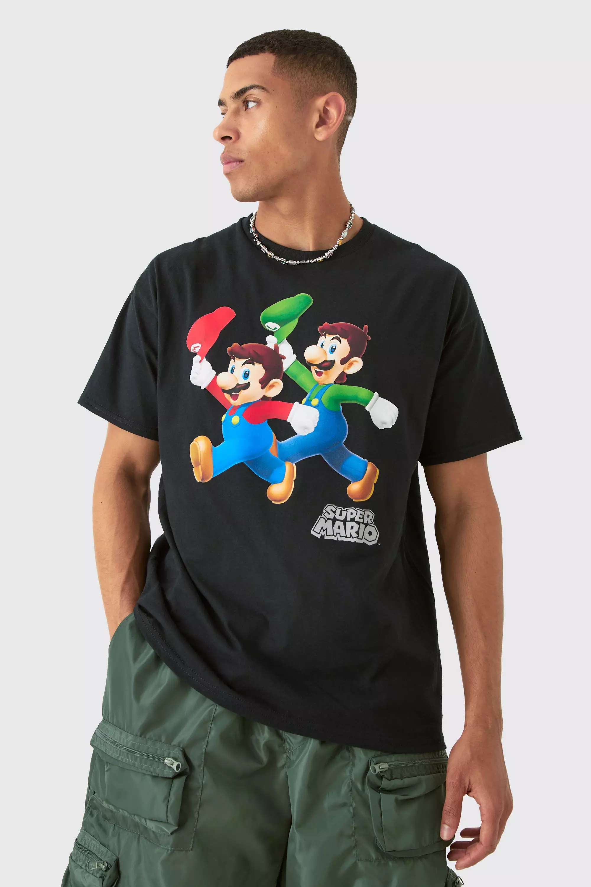 Loose Super Mario Gaming License T-shirt Black