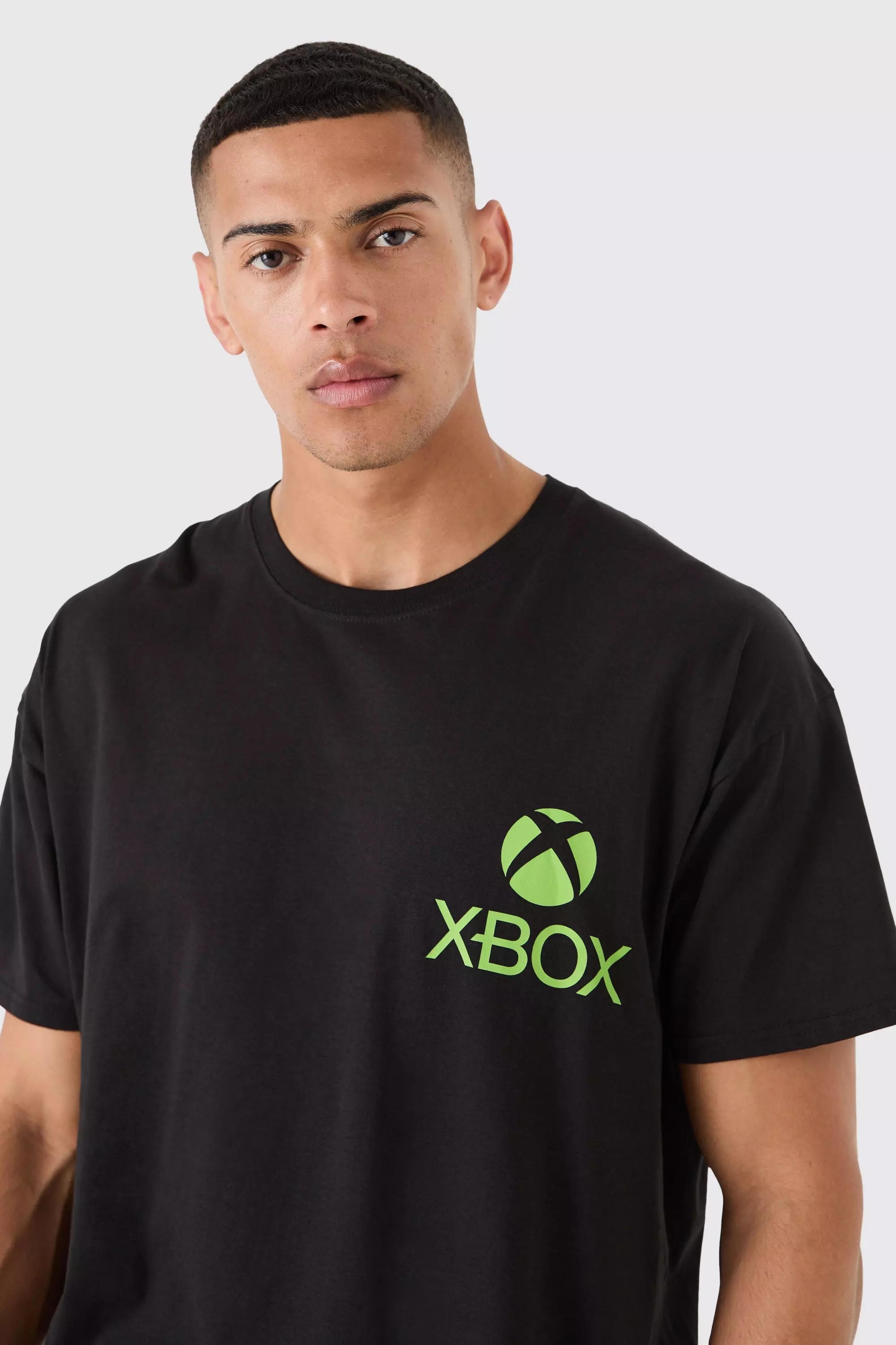 Black Oversized Xbox Logo License T-shirt alternative image