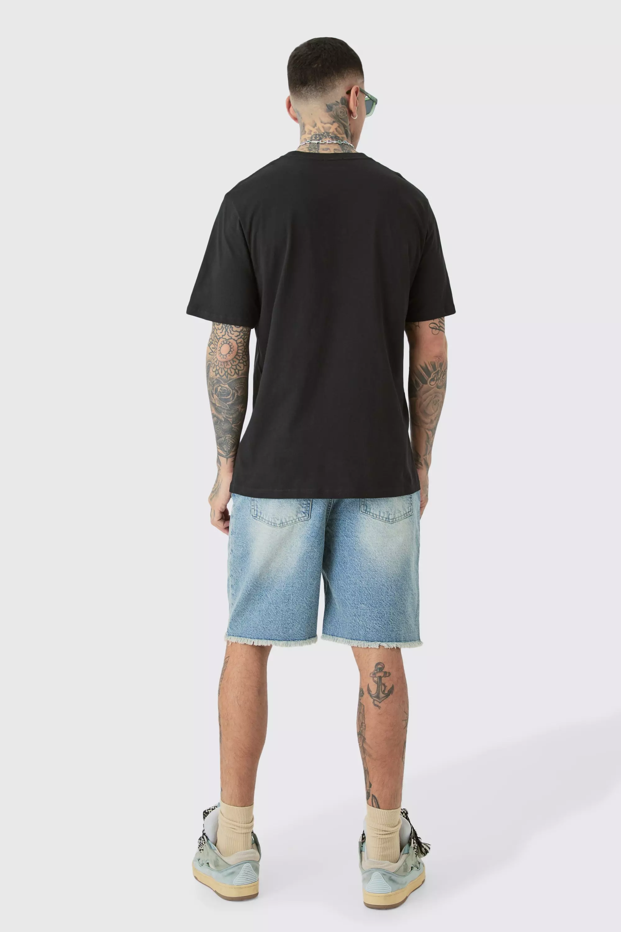 Tall Raw Hem Rigid Denim Carpenter Shorts In Light Wash | boohooMAN USA