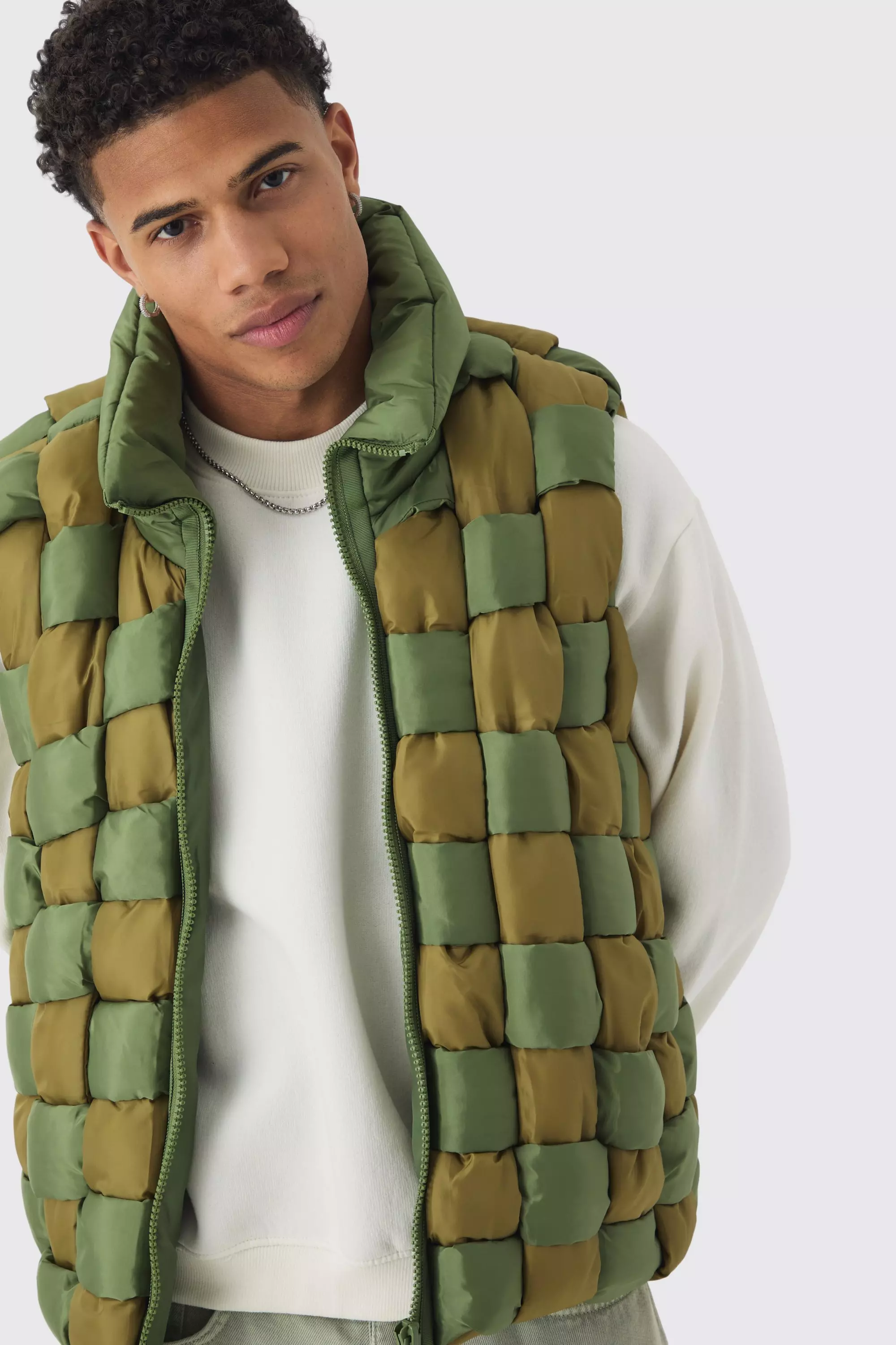 Contrast Hand Weft Padded Gilet In Khaki alternative image