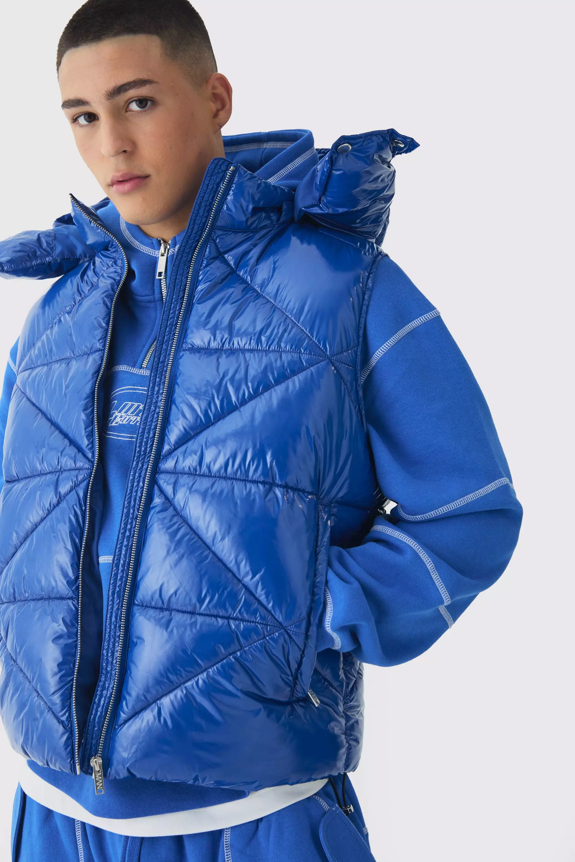 Hochglänzende Vinyl-Weste mit Kapuze in Blau, Blue alternatives Bild