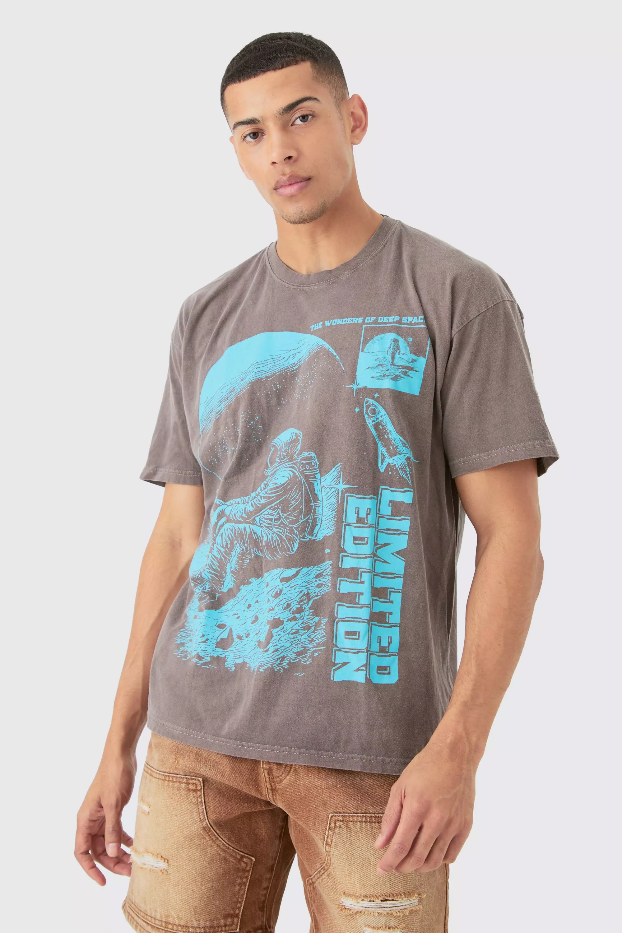 Loose Fit Wash Limited Edition Space Print T-shirt Chocolate