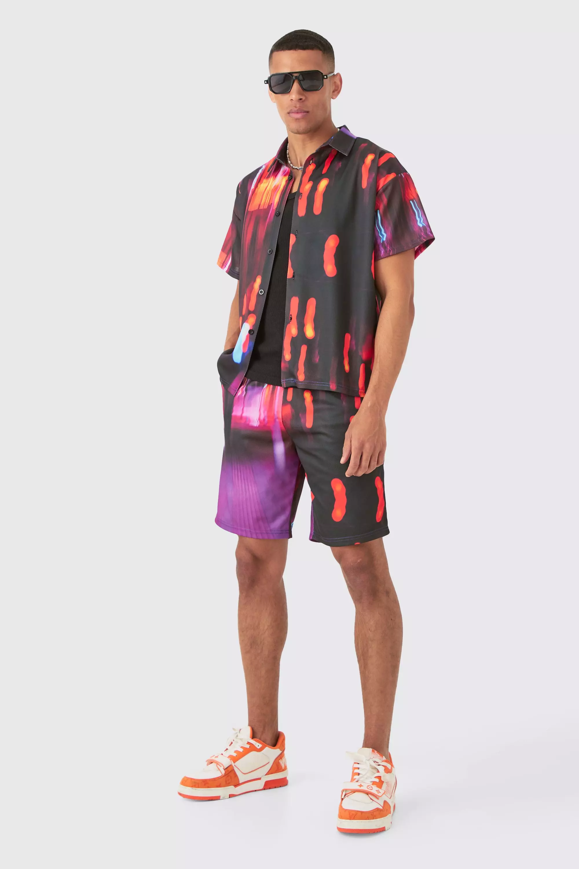 Black Boxy Mesh Glitch Shirt & Short alternative image