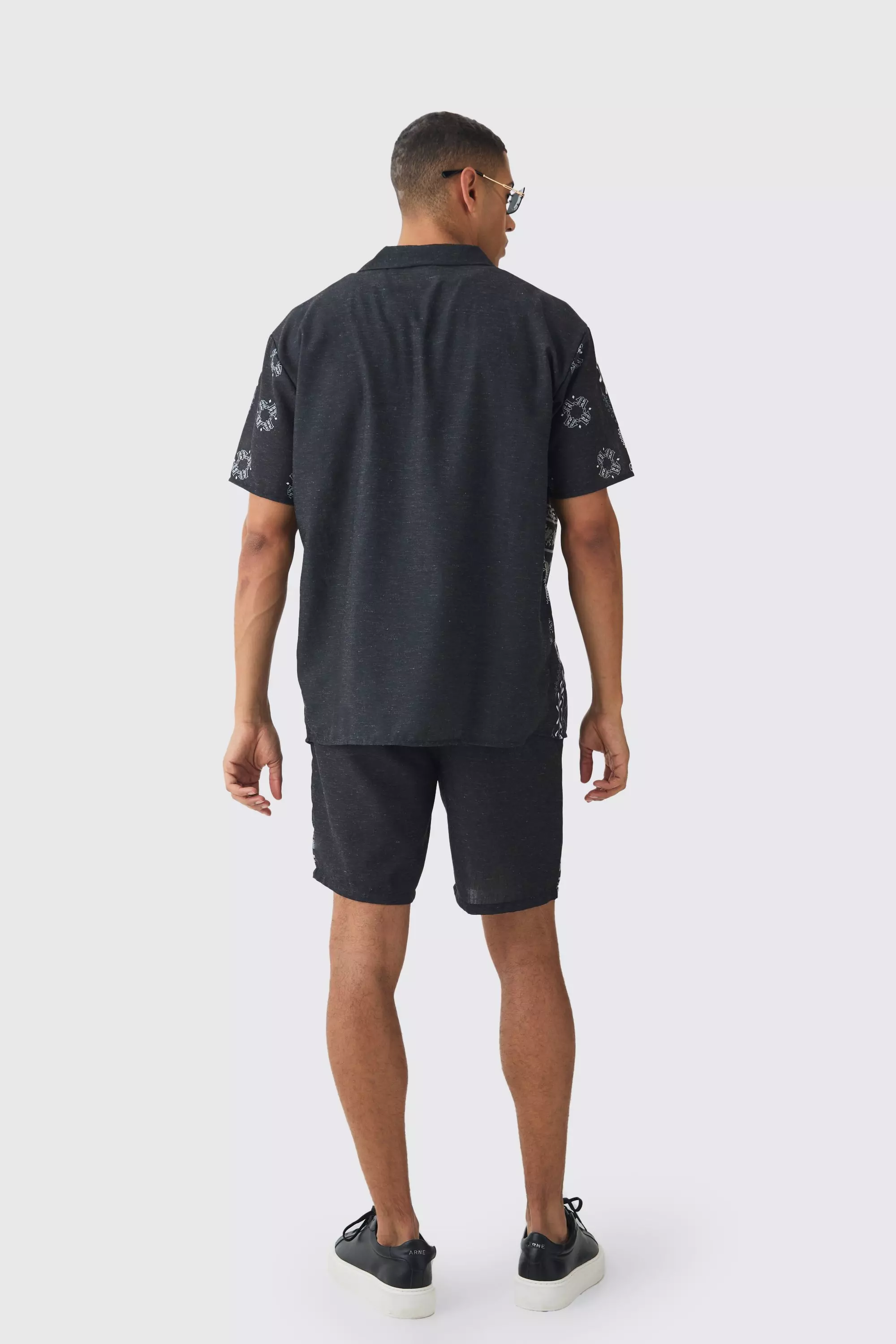 Oversize Hemd & Shorts in Leinenoptik, Black alternatives Bild