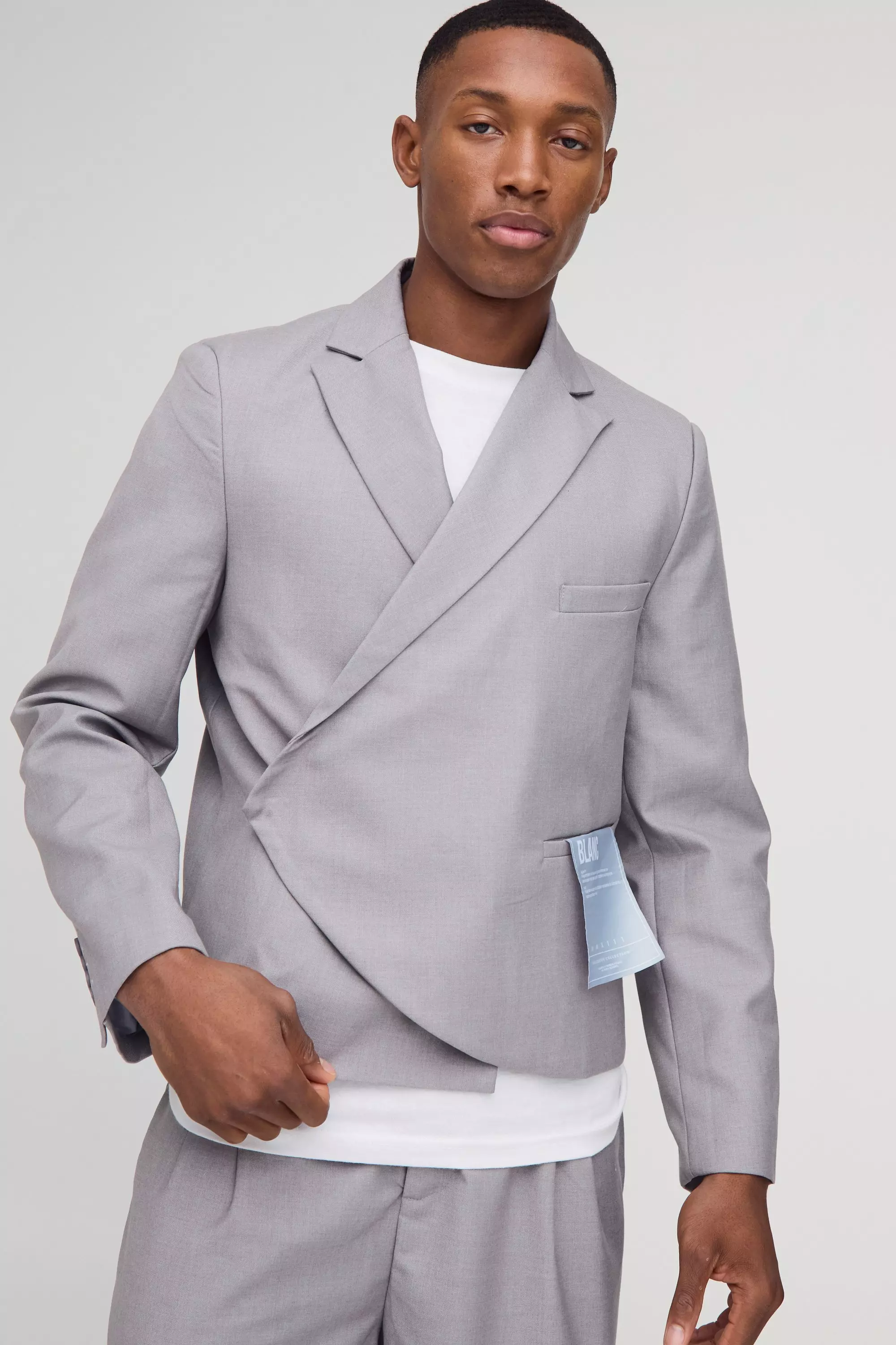 Grey Korte Boxy Blazer Met Wikkel Detail In Grijs alternatieve afbeelding