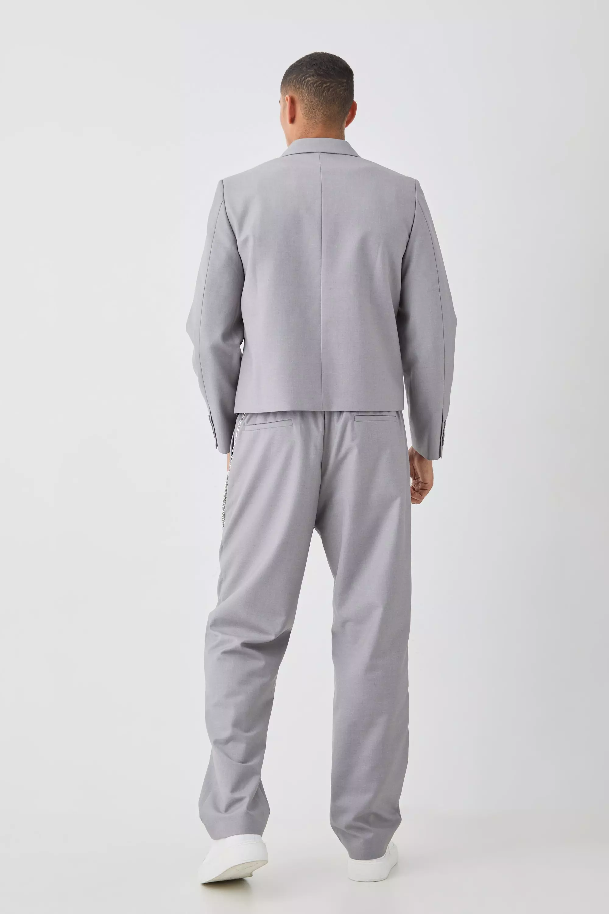 Relaxed Fit Tailored Trouser With Chain In Grey alternative image