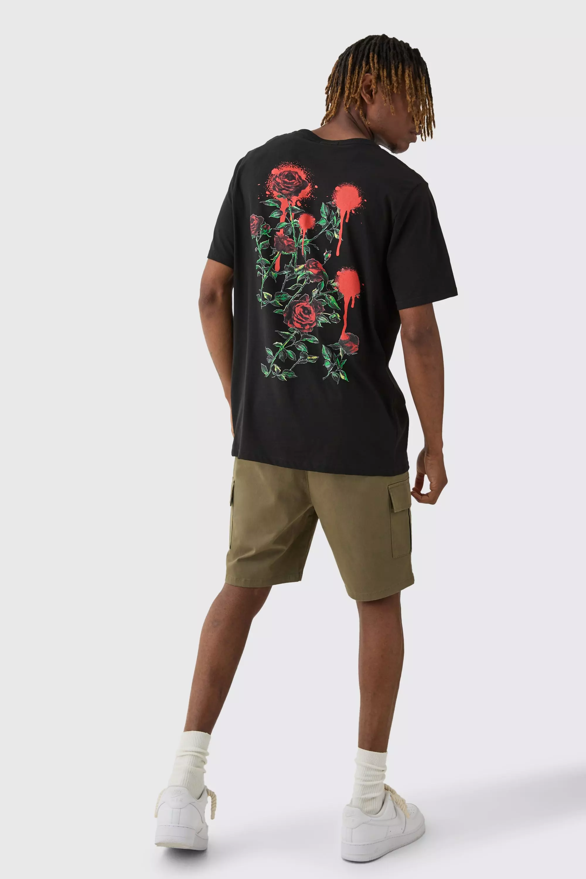 Tall Elasticated Waist Skinny Fit Cargo Shorts boohooMAN