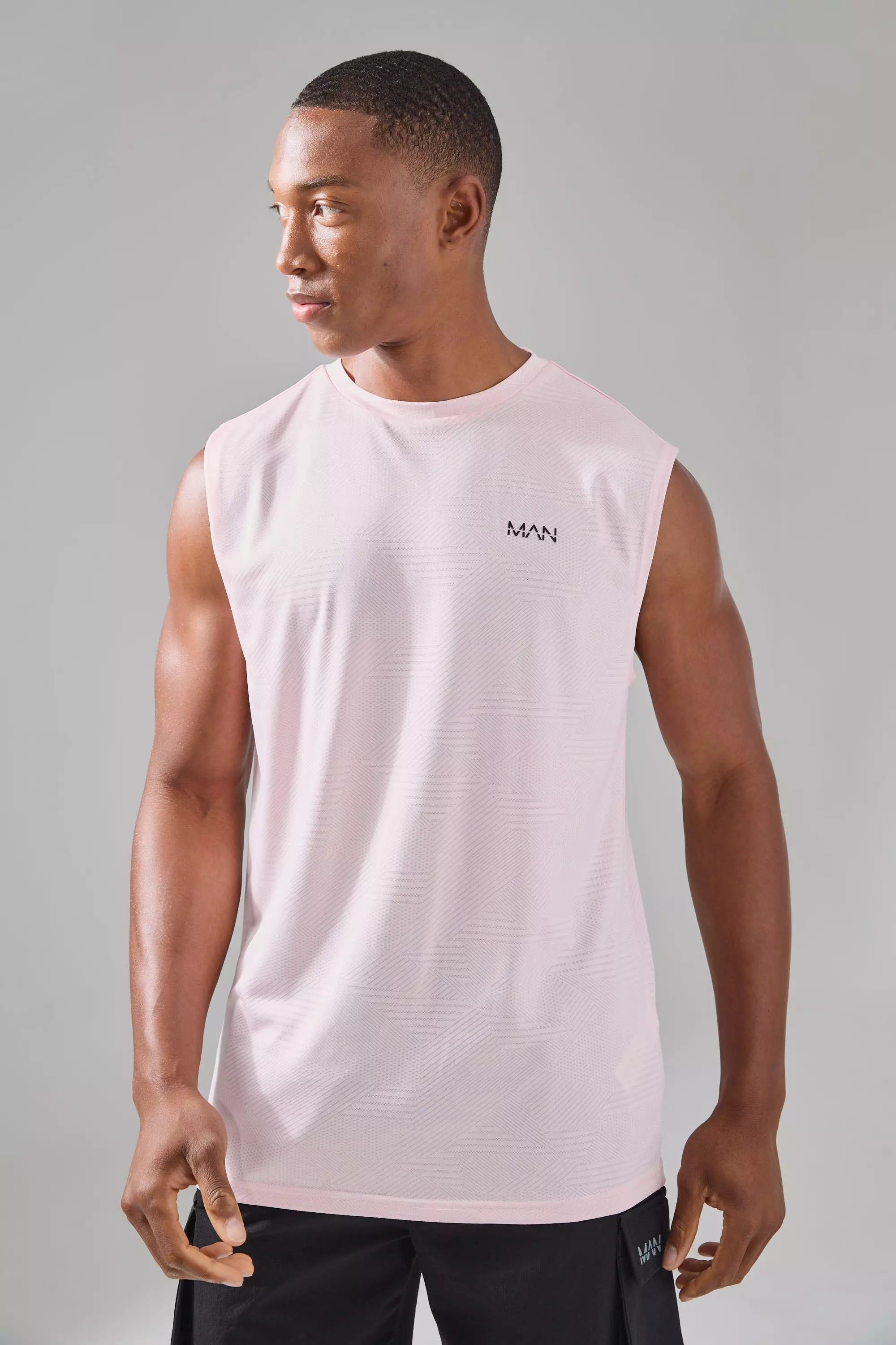 Man Active Geo Jacquard Regular Fit Tank Pink