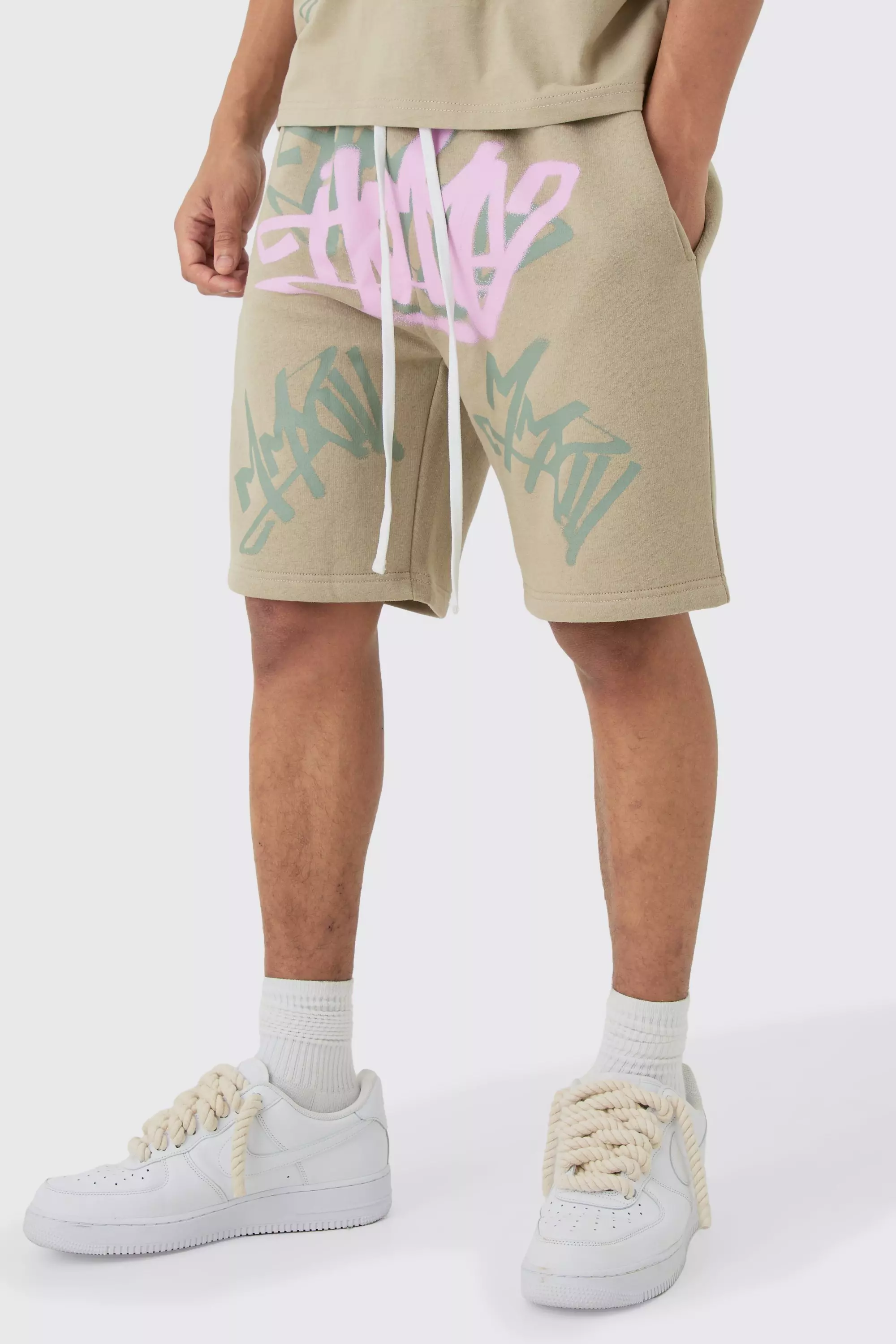 Loose Fit Graffiti Printed Jersey Shorts Light khaki