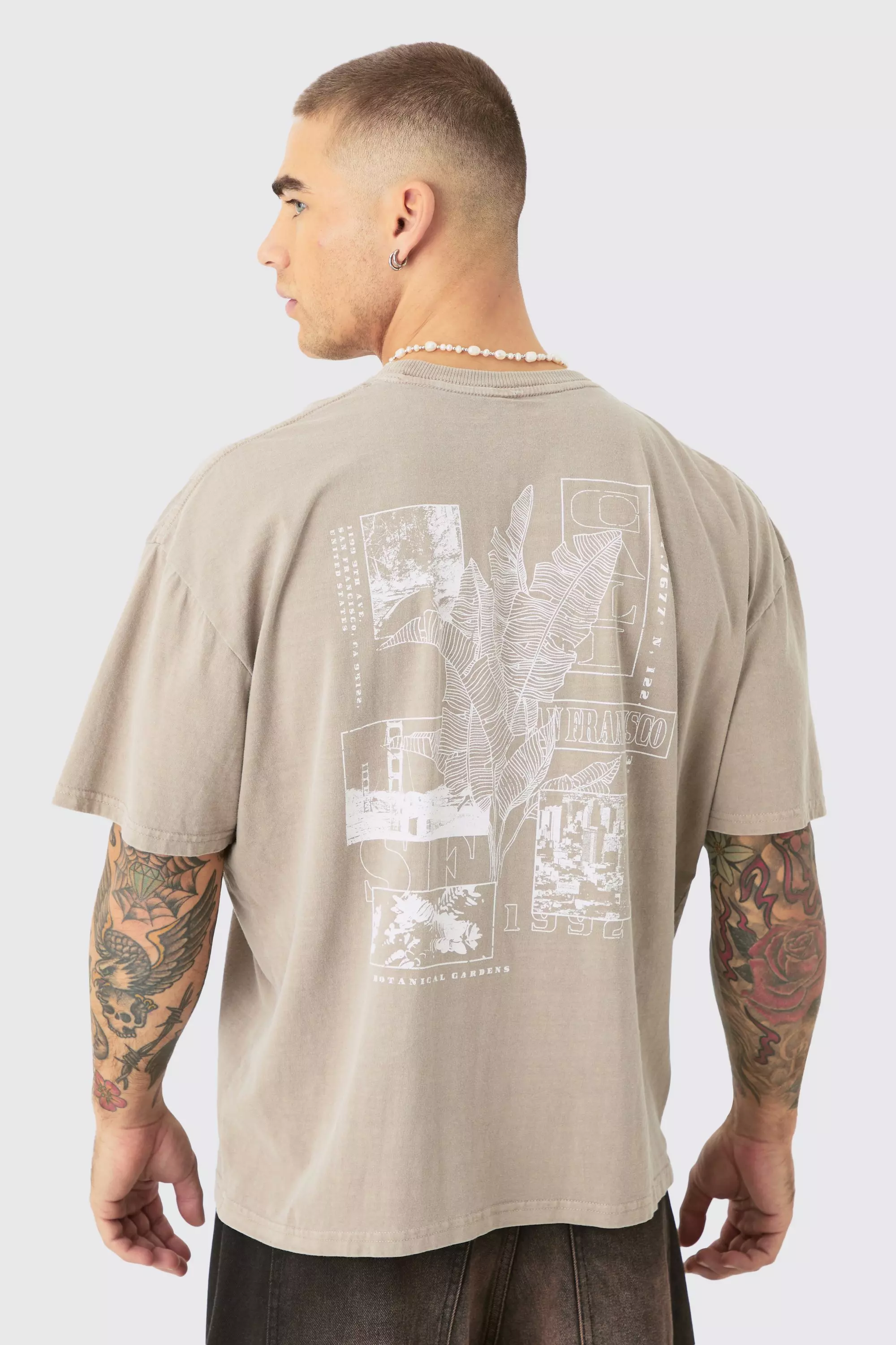 Taupe Oversized Wash Stencil Back Print T-shirt alternative image