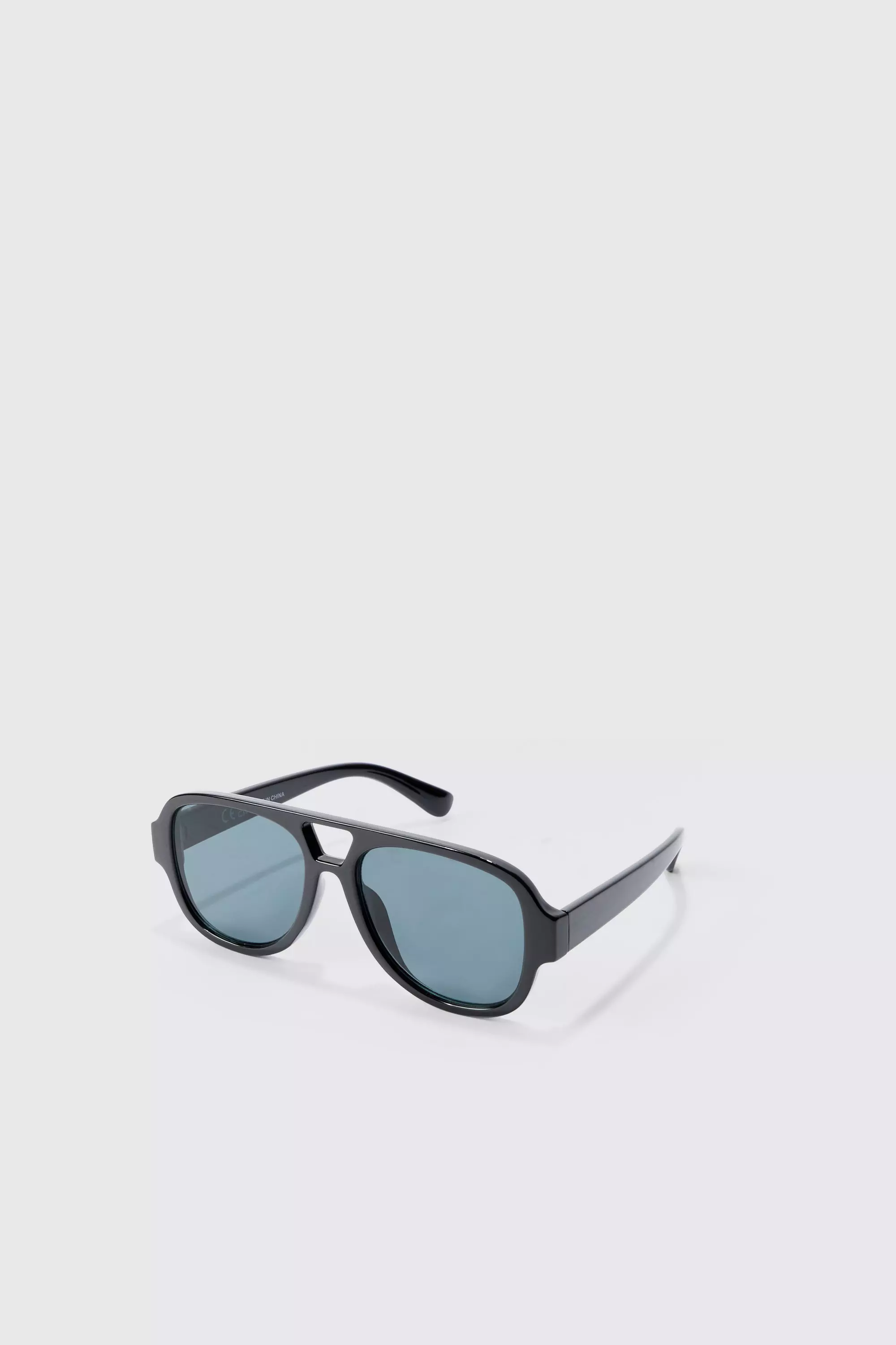 Chunky Plastic Aviator Sunglasses In Black Black