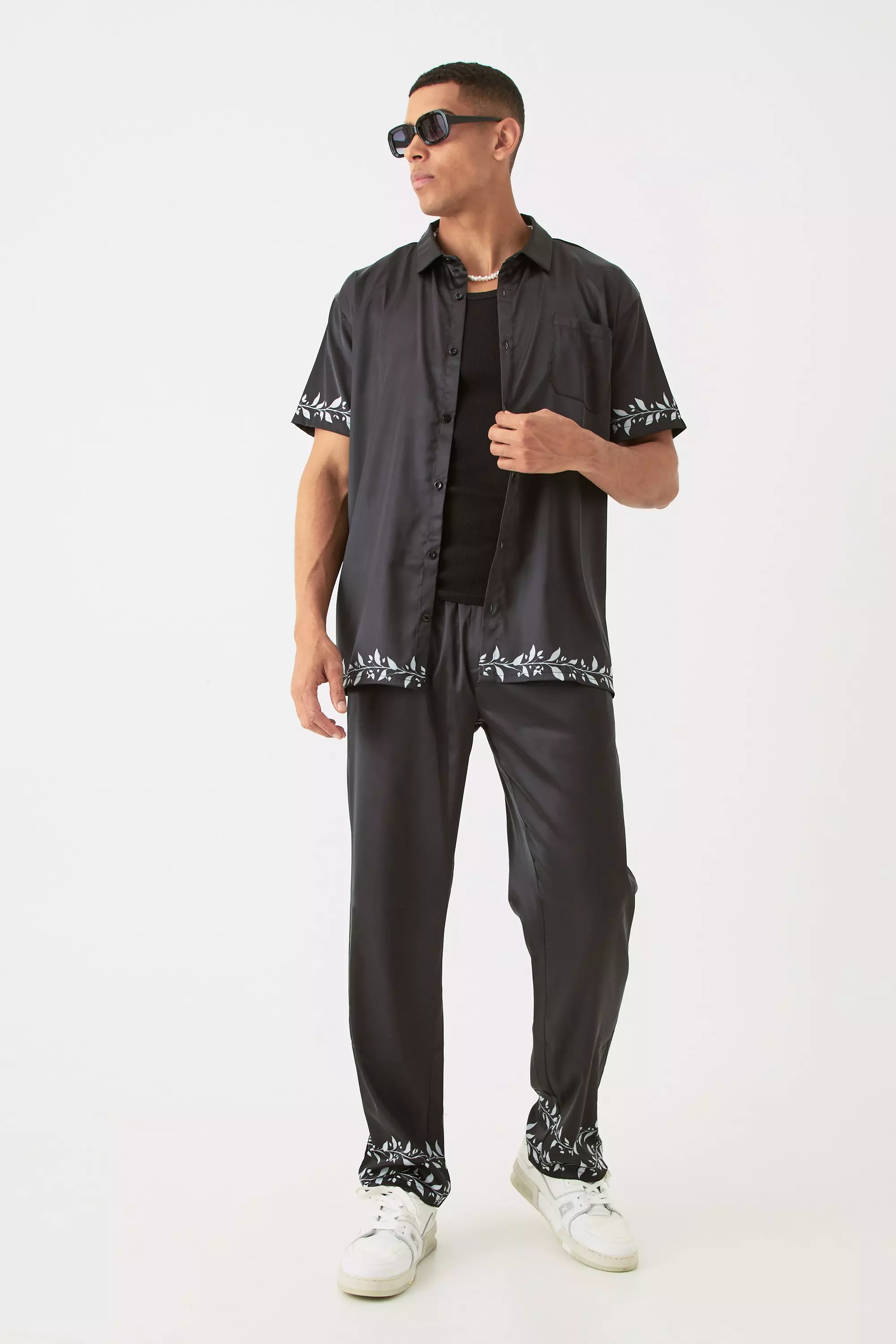 Black Short Sleeve Oversized Back Print Satin Shirt alternative image