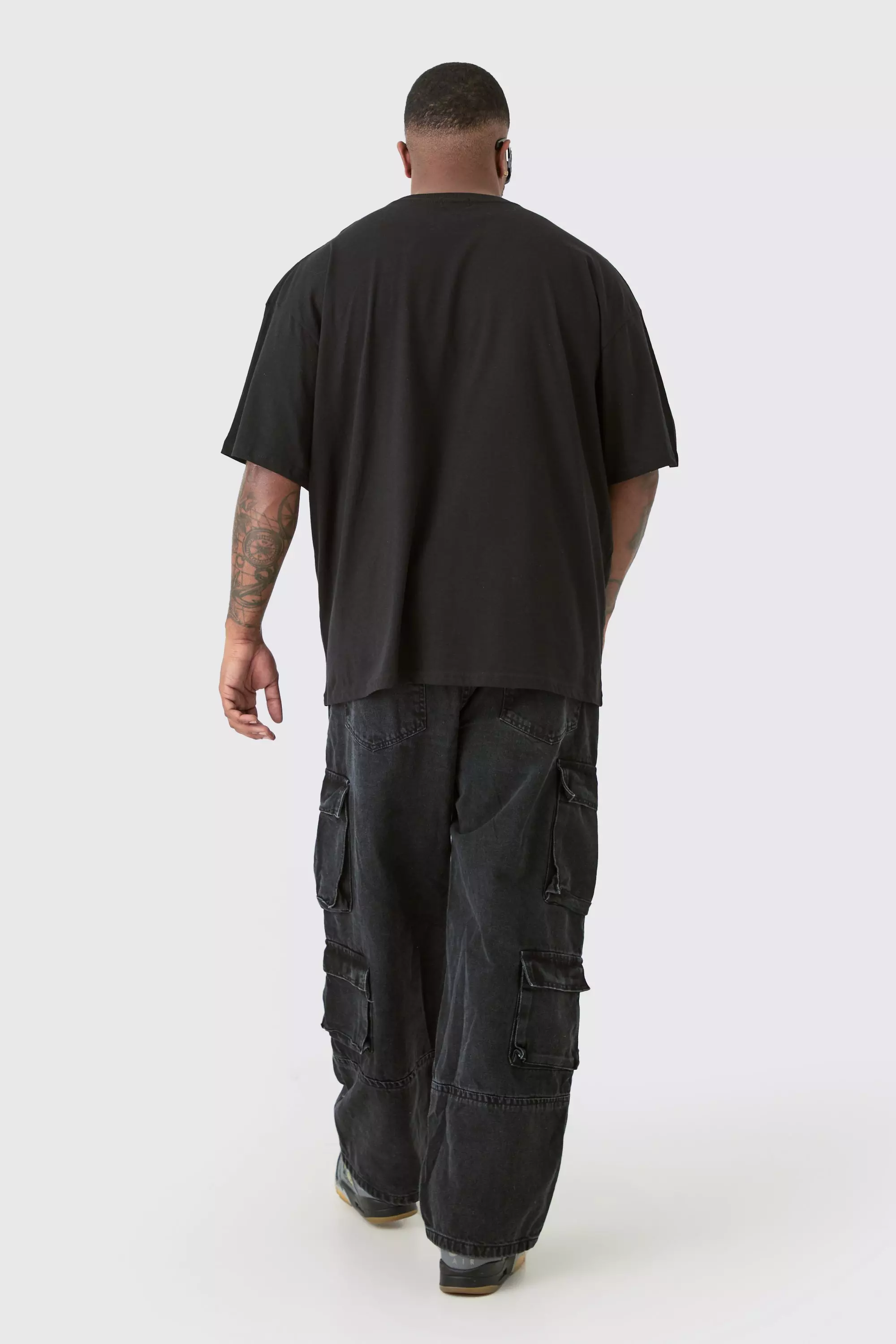 Plus Skeleton Graphic T-shirt In Black alternative image