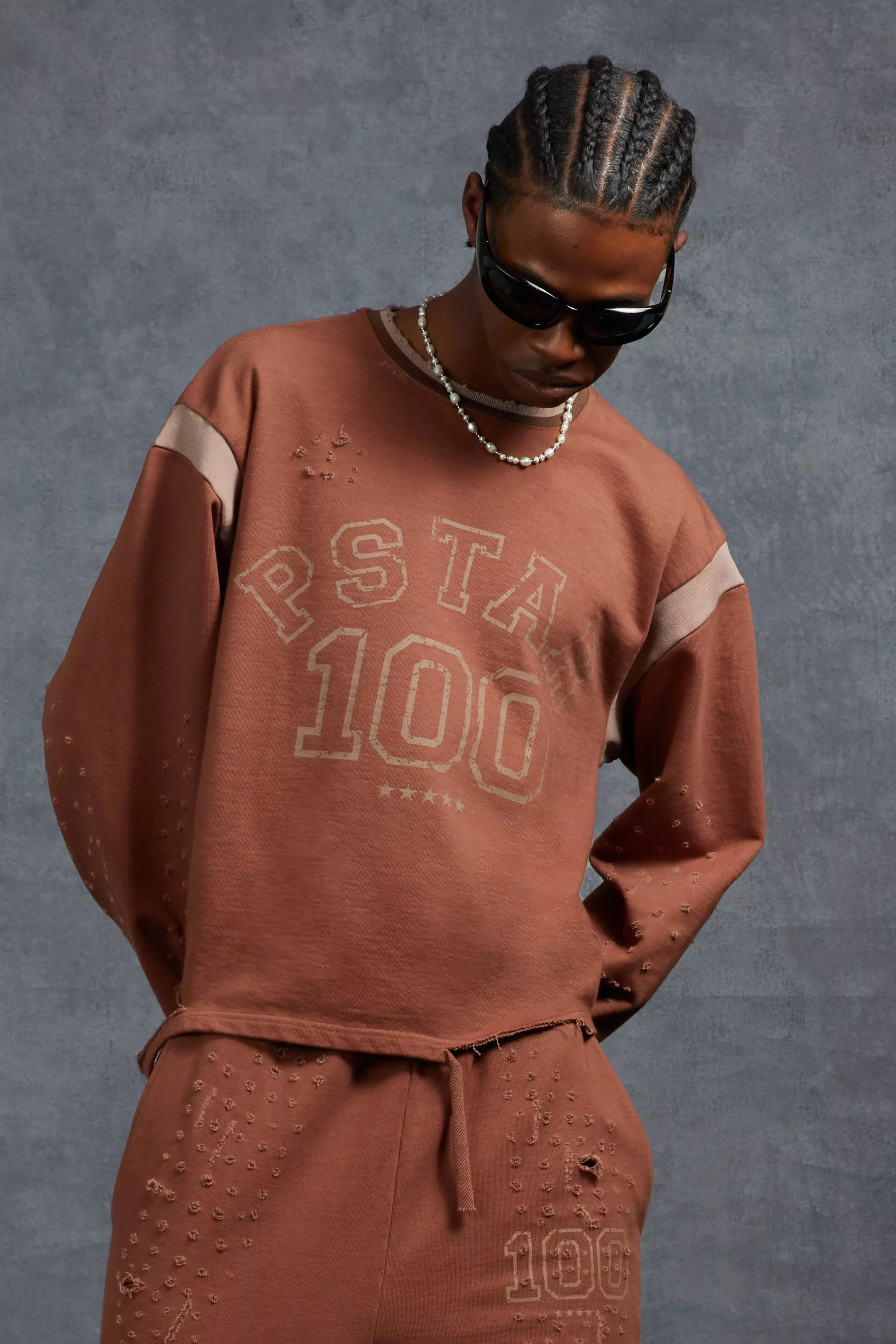 P-Star Oversized Cropped Sweatshirt with 100 Print Brown