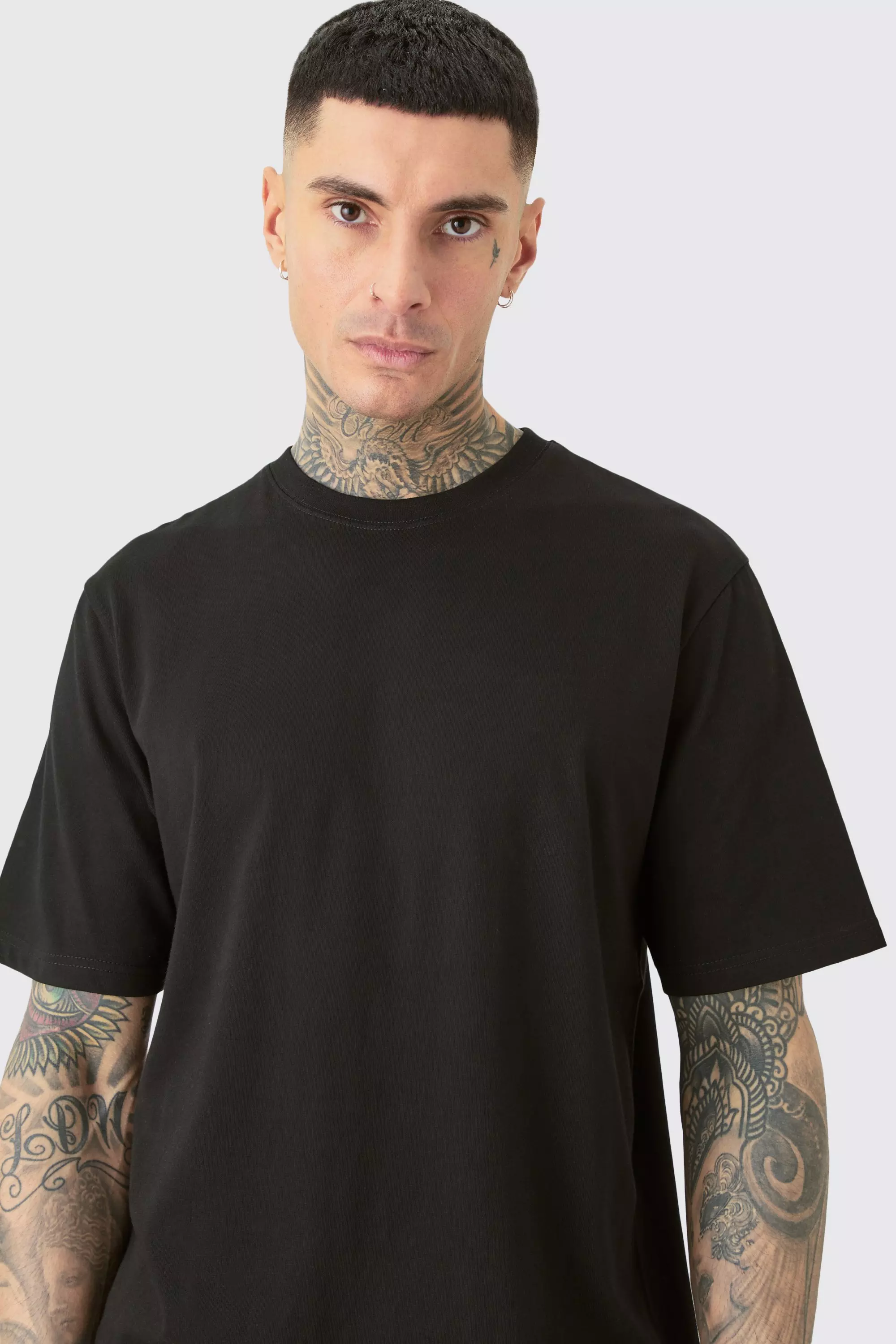 Tall - T-shirt large basique à col rond, Black autre image