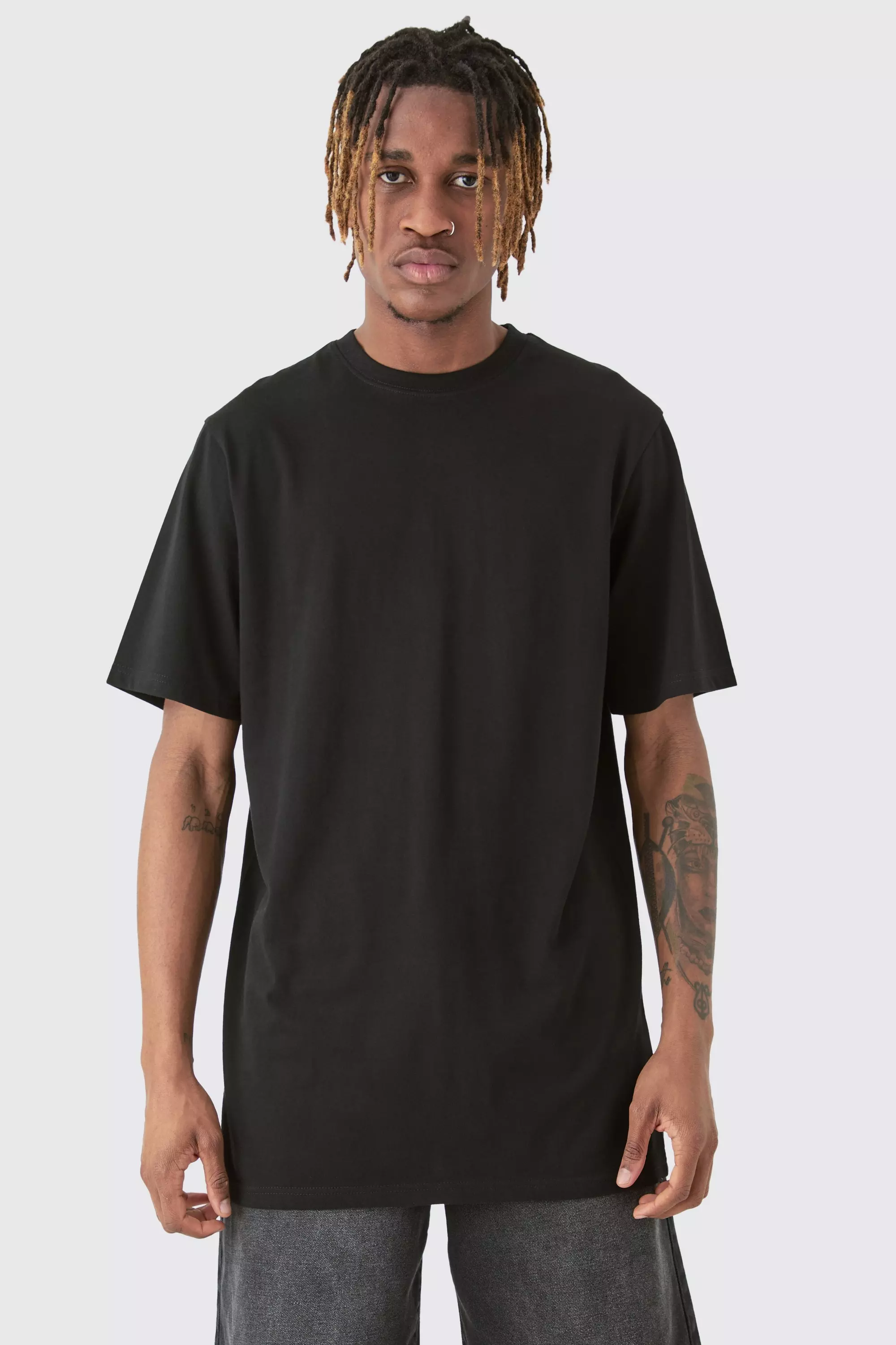 Tall Basic Longline Crew Neck T shirt boohooMAN