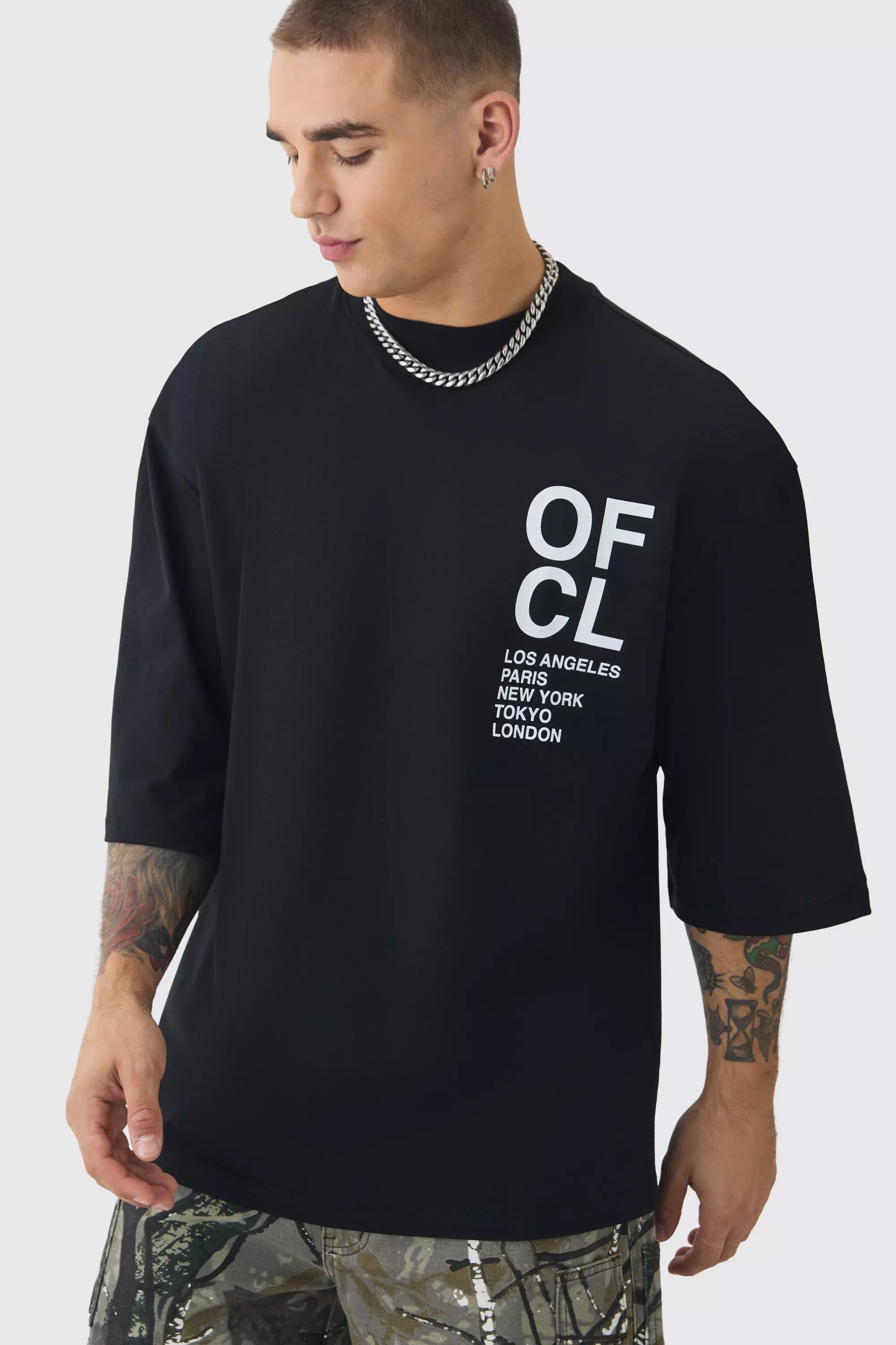 Oversized Extended Neck Half Sleeve Creative Dept T-shirt Black