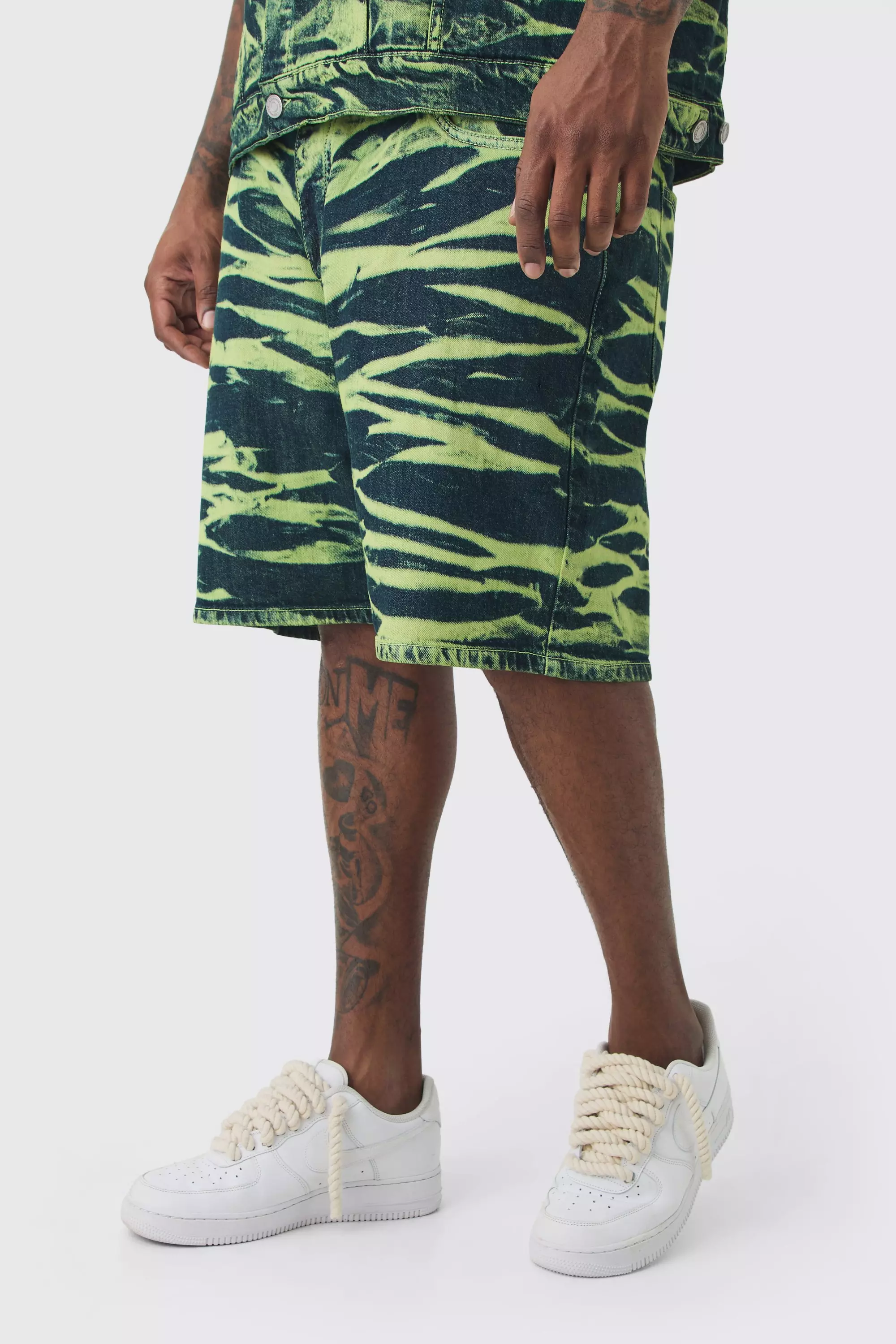 Plus Bleach Wash Relaxed Denim Short Green