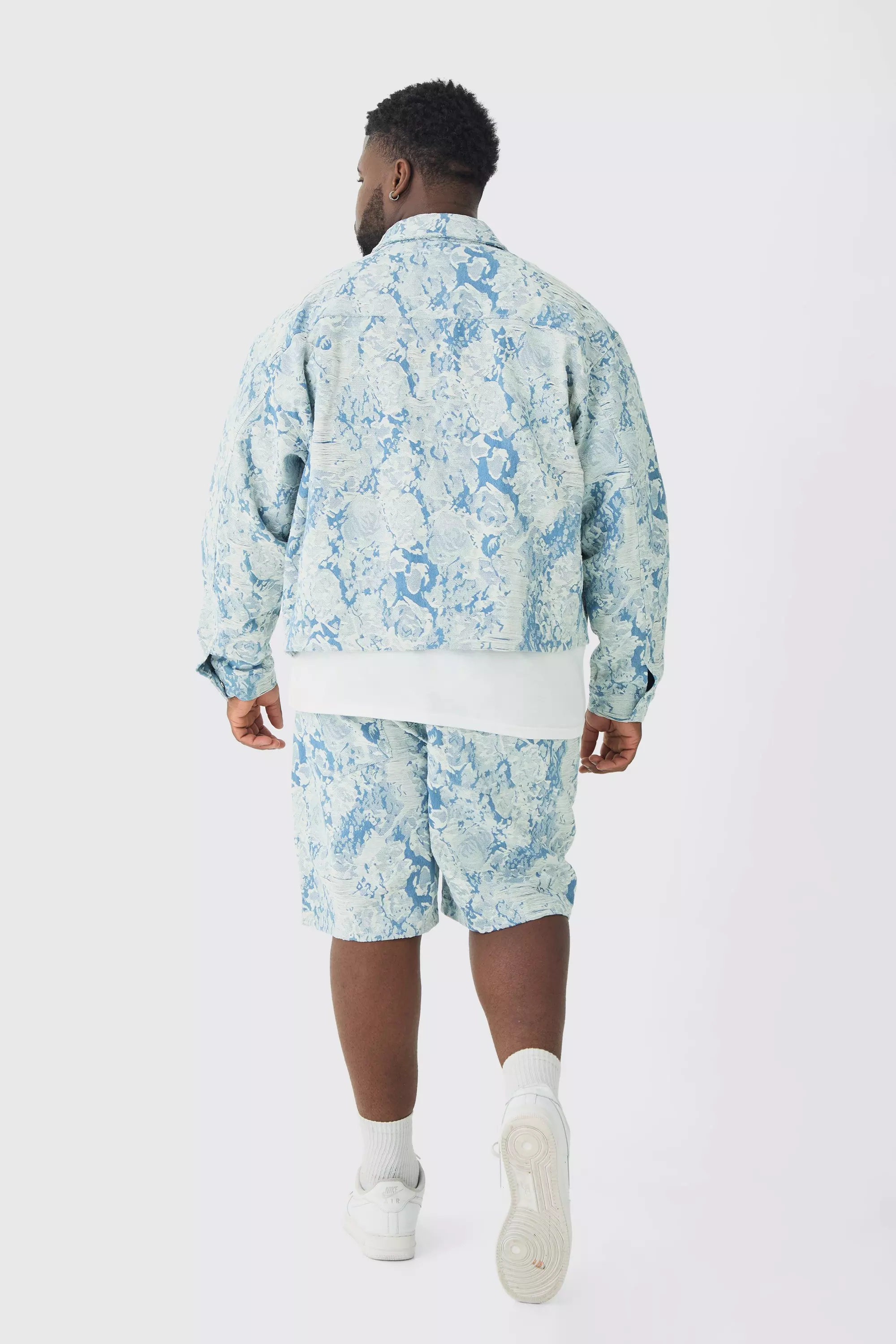 Light blue Plus Relaxed Fit Fabric Interest Denim Shorts alternative image
