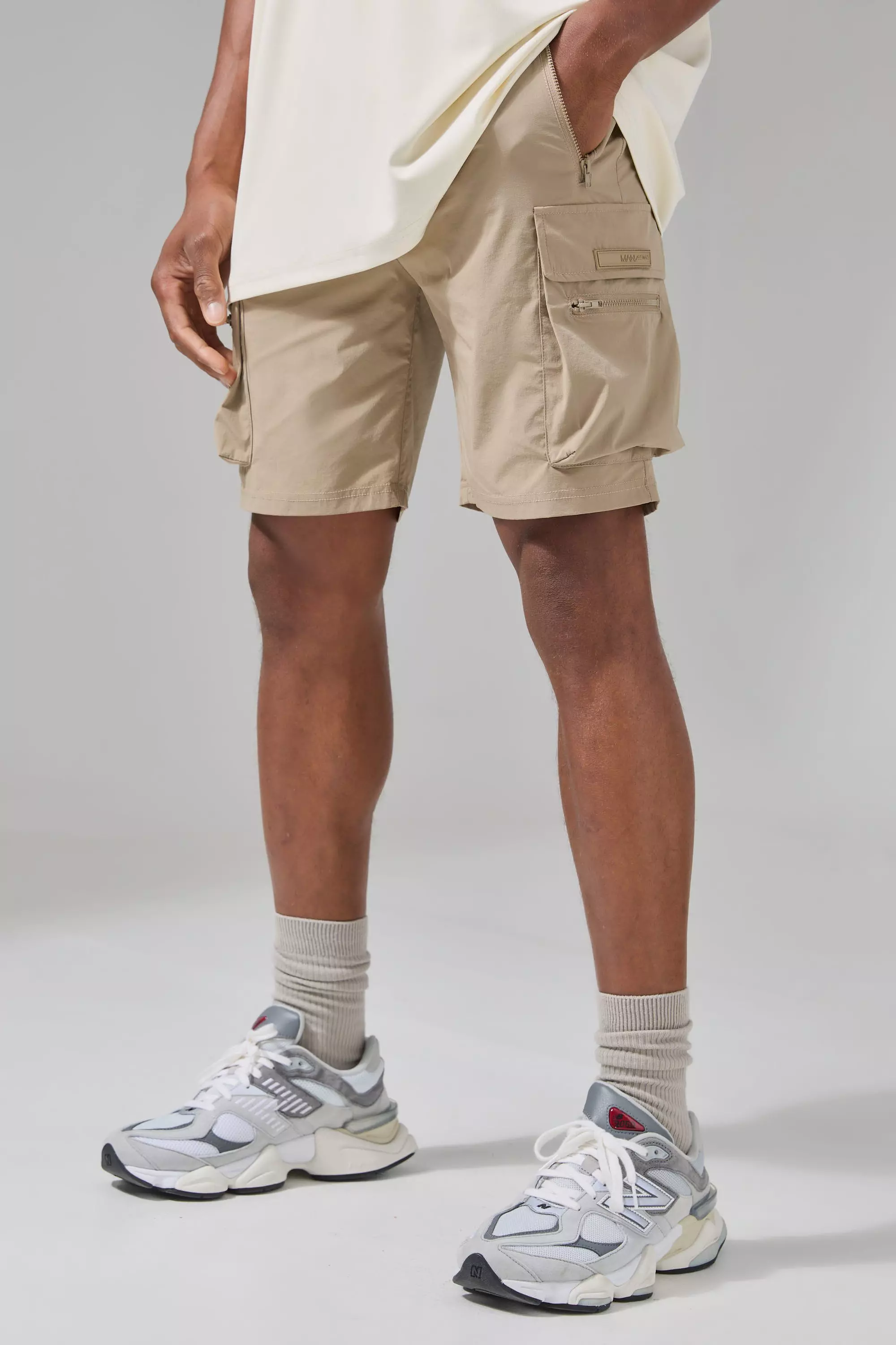 Man Active Lightweight 5inch Slim Cargo Shorts Taupe