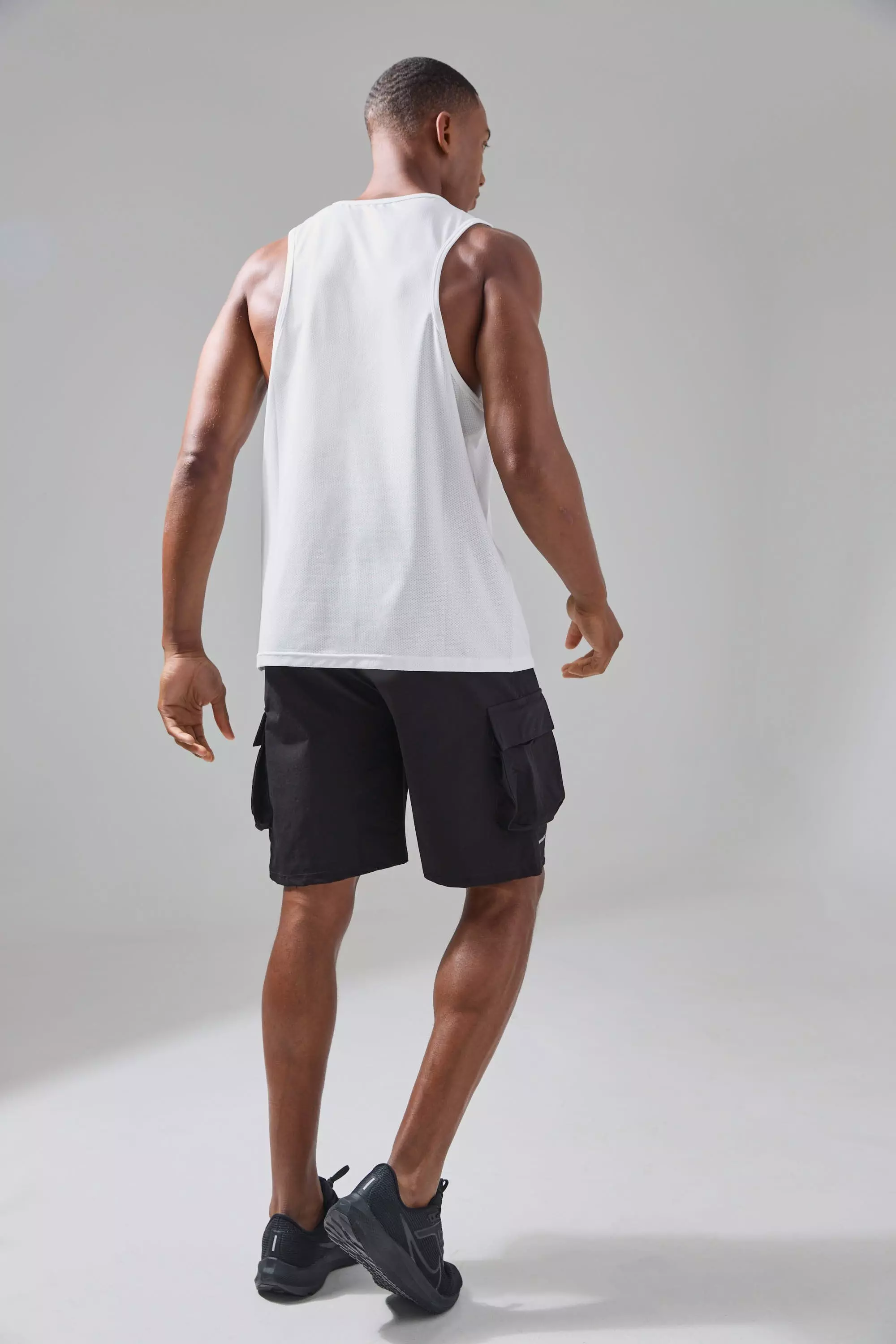 Débardeur à empiècements en mesh - MAN Active, White autre image