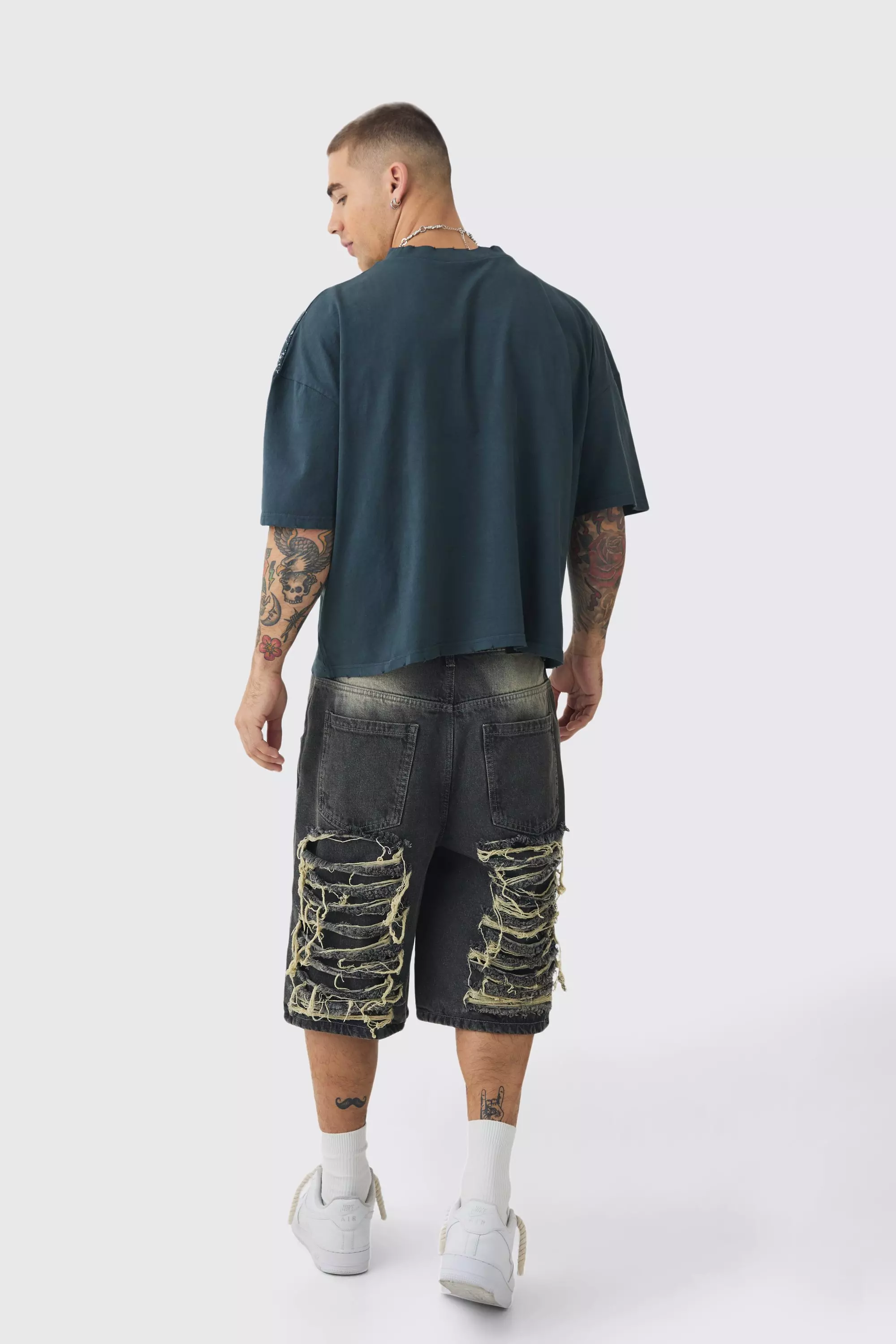 Oversized Boxy Butterfly Print Washed Raw Edge T-shirt | boohooMAN