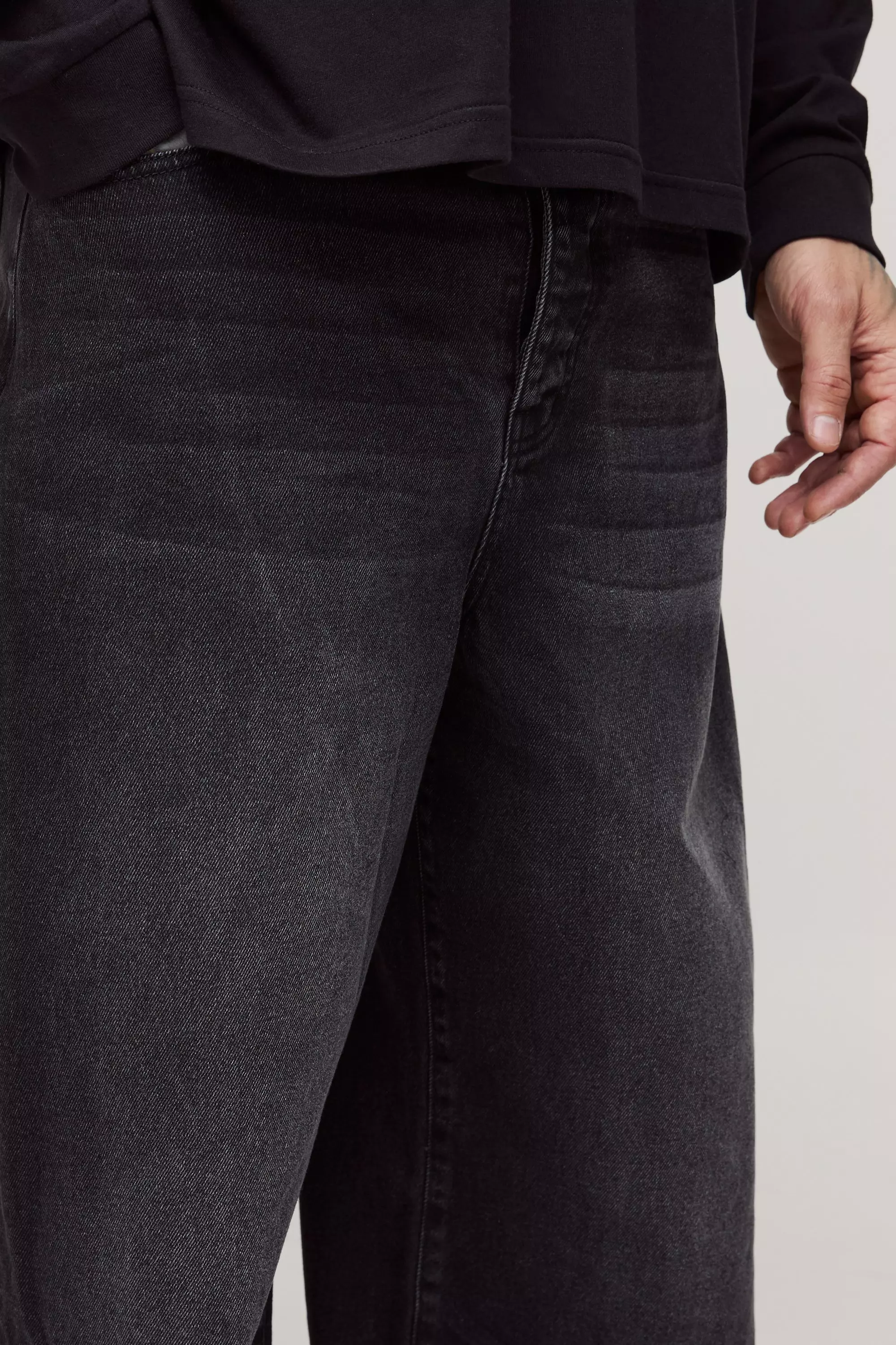 Jeans Parachute Tall In Denim, Washed black immagine alternativa
