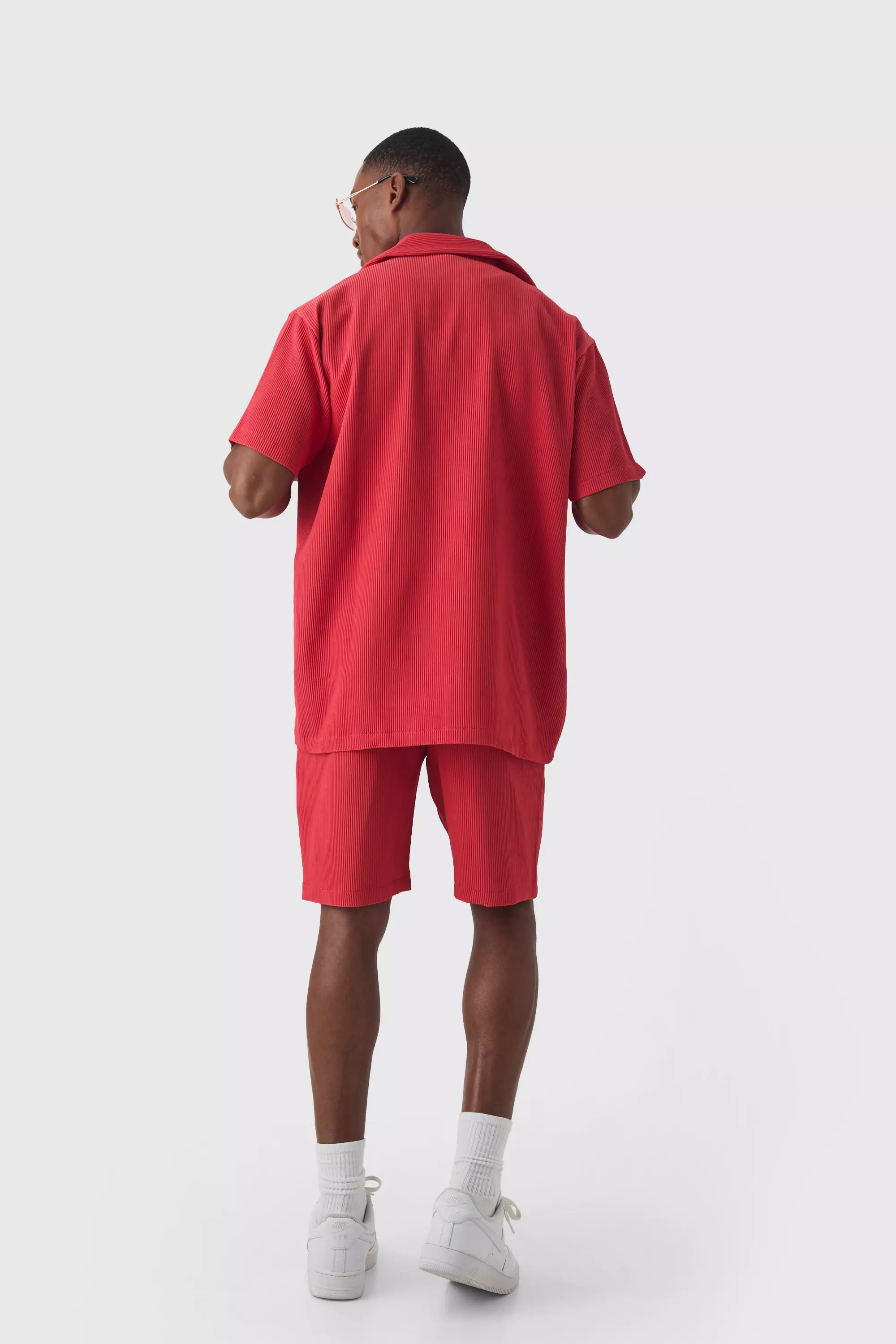 Red Oversized Short Sleeve Pleated Shirt And Short Set alternative image