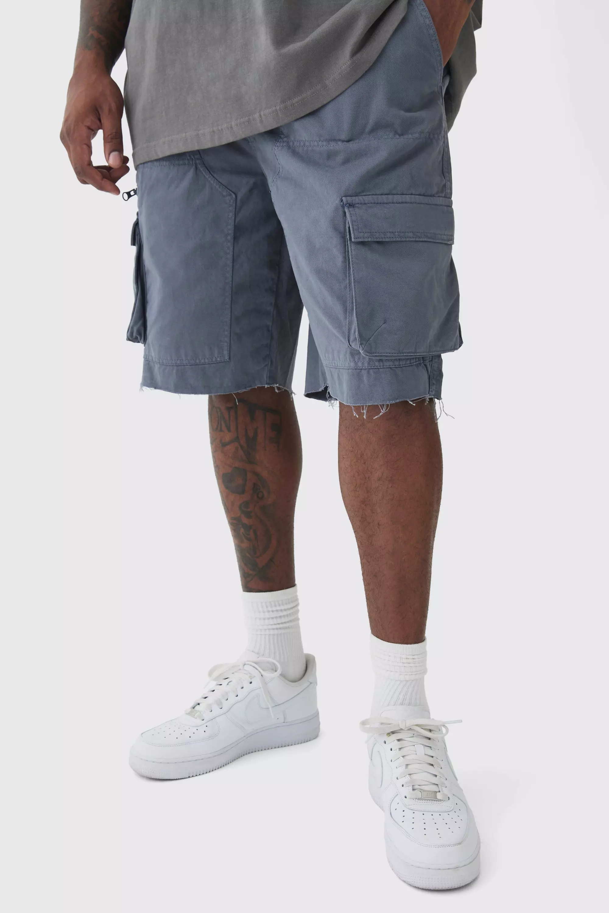 Plus Fixed Waist Raw Hem Relaxed Cargo Shorts Charcoal