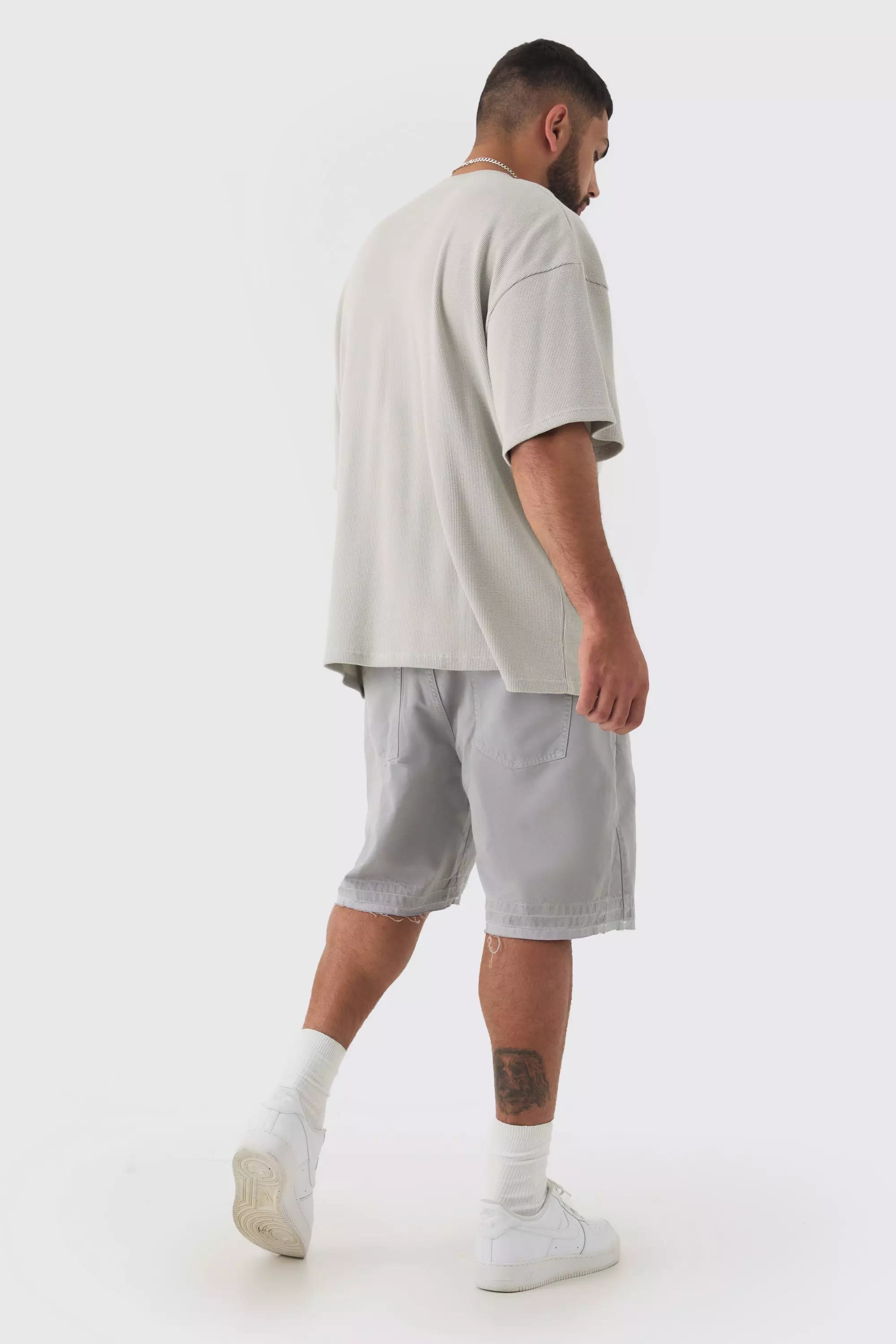 Grey Plus Fixed Waist Raw Hem Relaxed Gusset Shorts alternative image