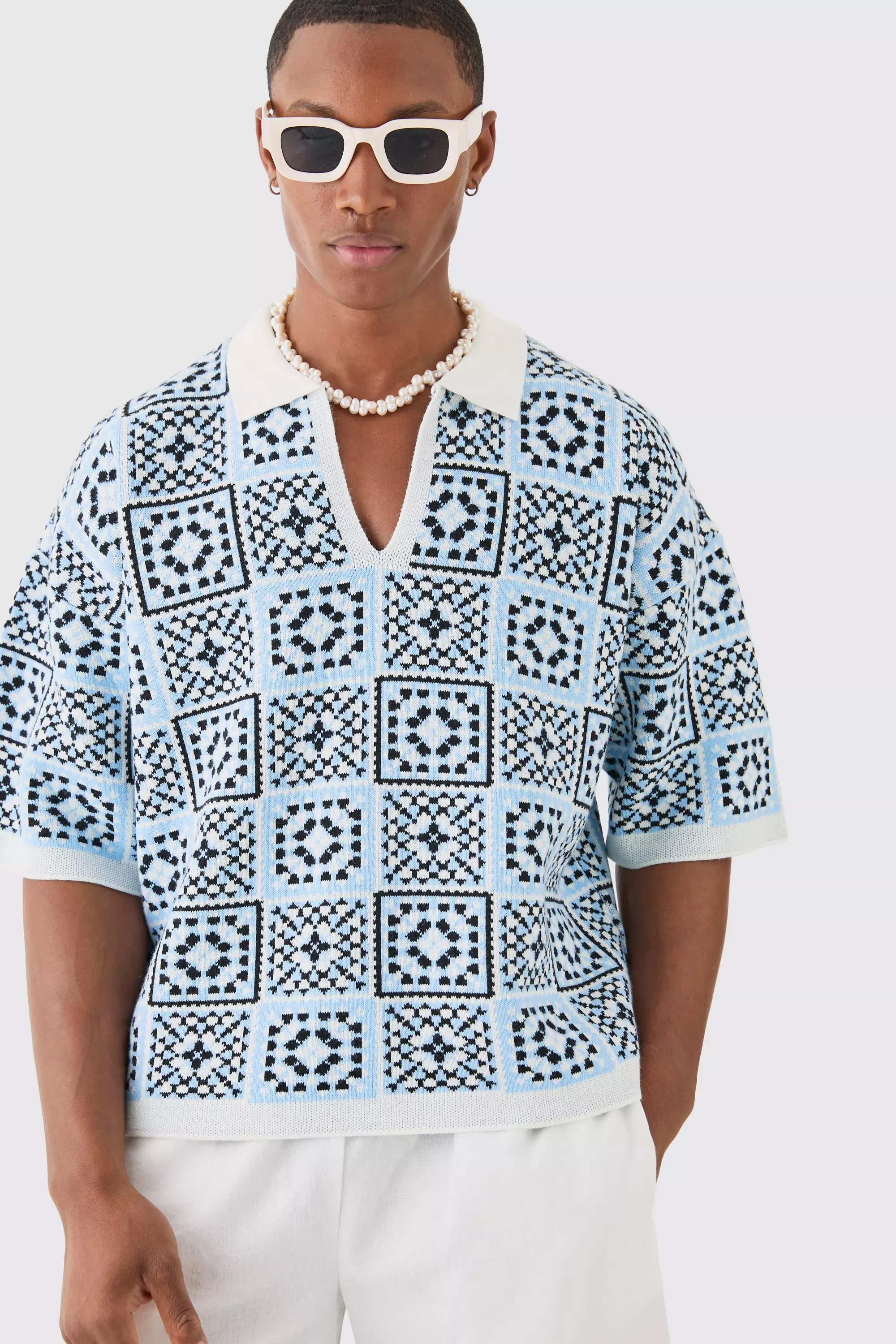 Kastiges gehäkeltes Oversize Poloshirt, White alternatives Bild