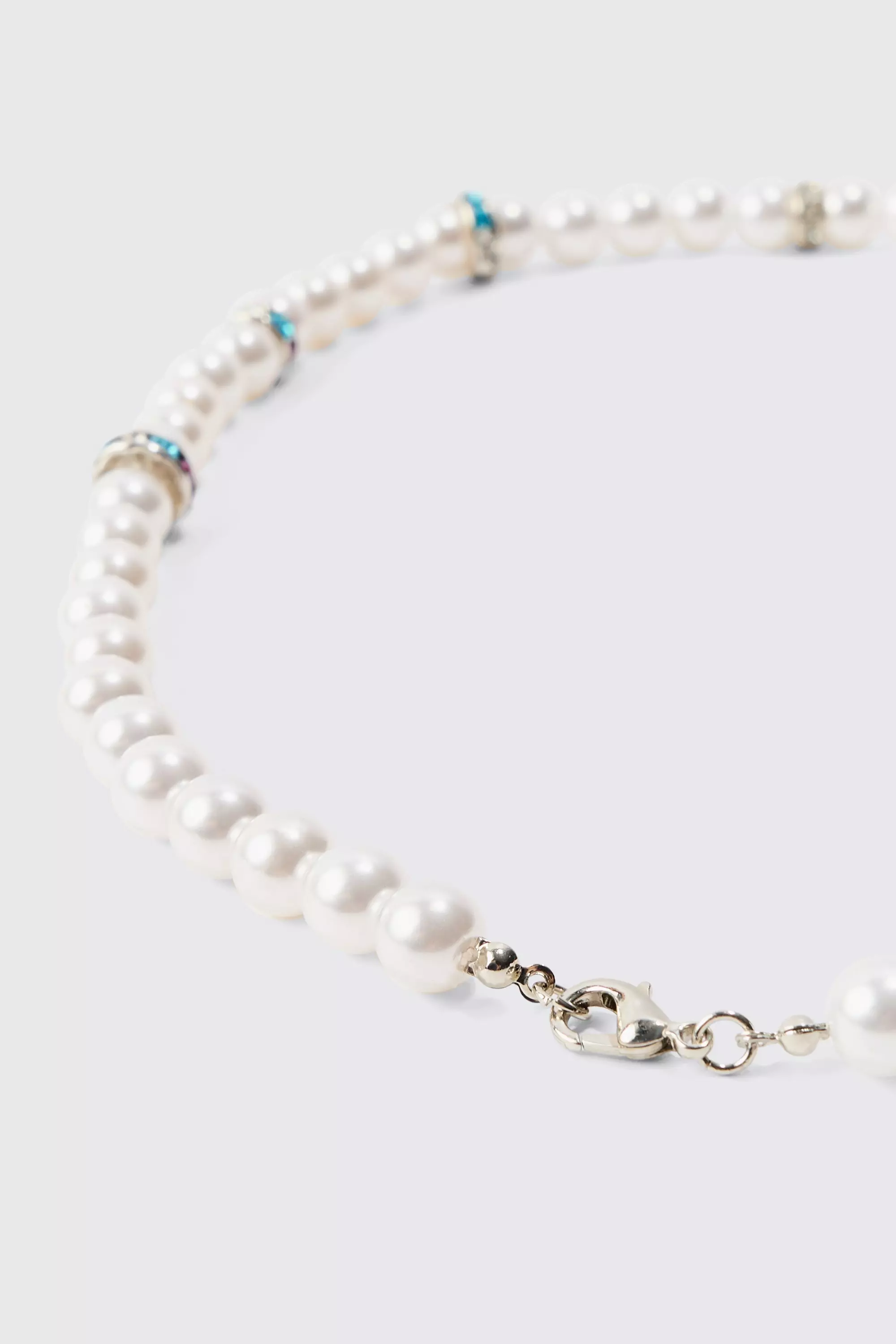 Iced Pearl Necklace In Purple alternative image