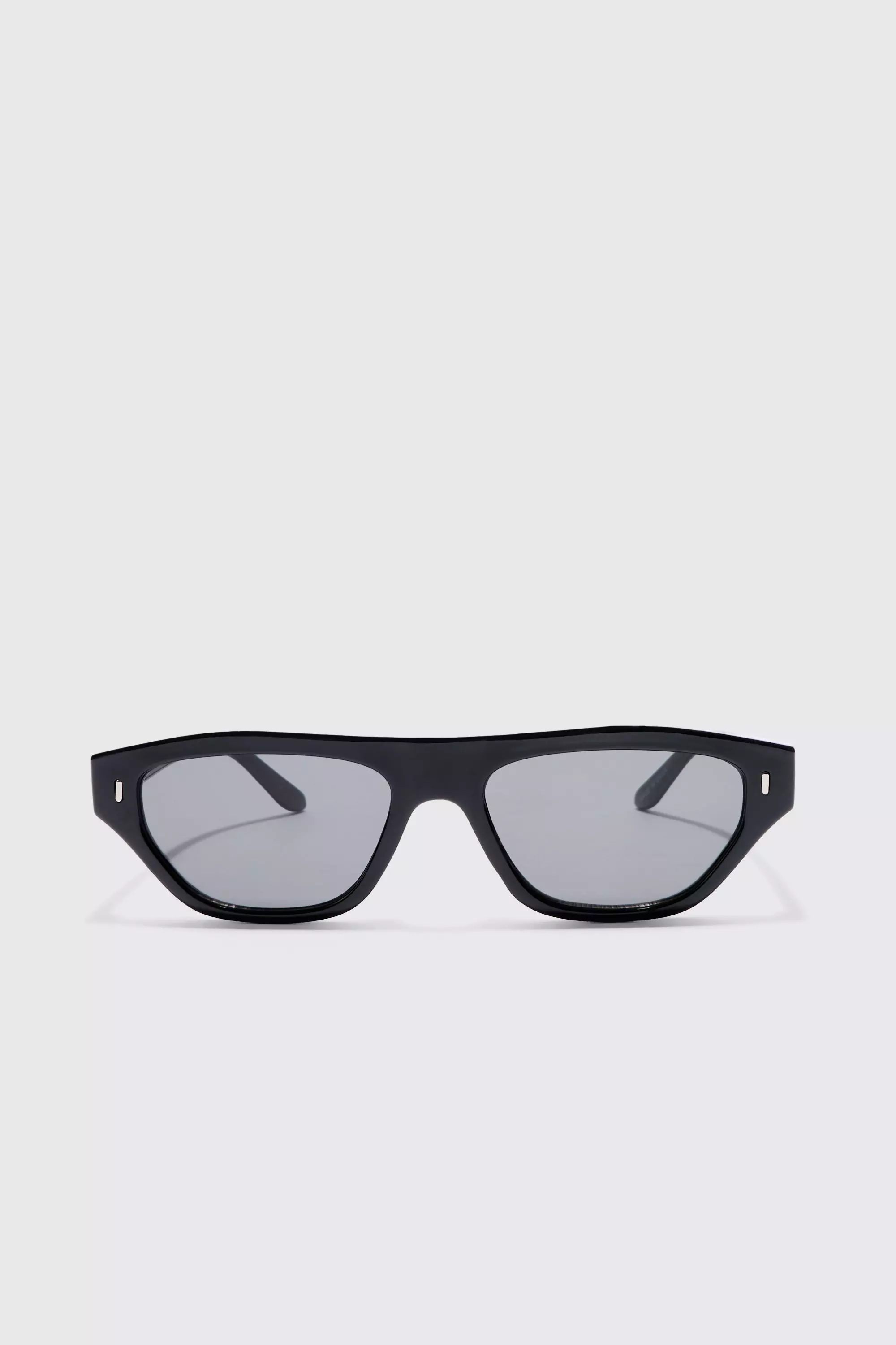 Plastic Chunky Frame Sunglasses In Black alternative image