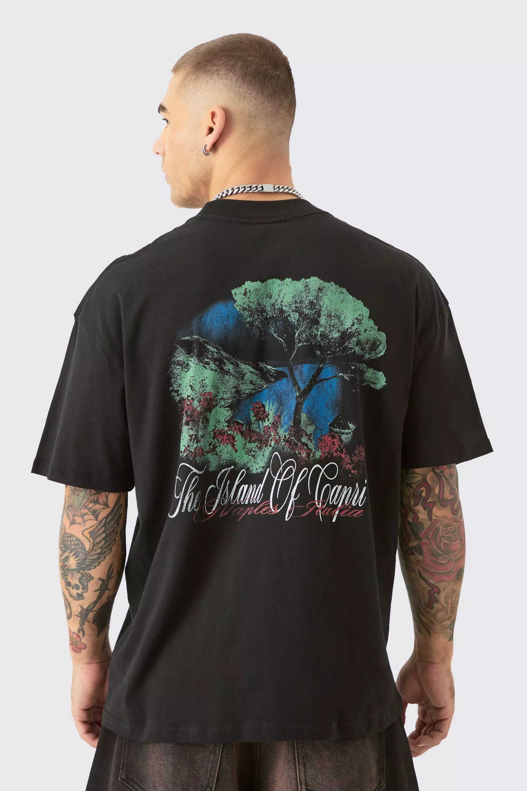 Black Oversized Extended Neck Capri Graphic T-shirt