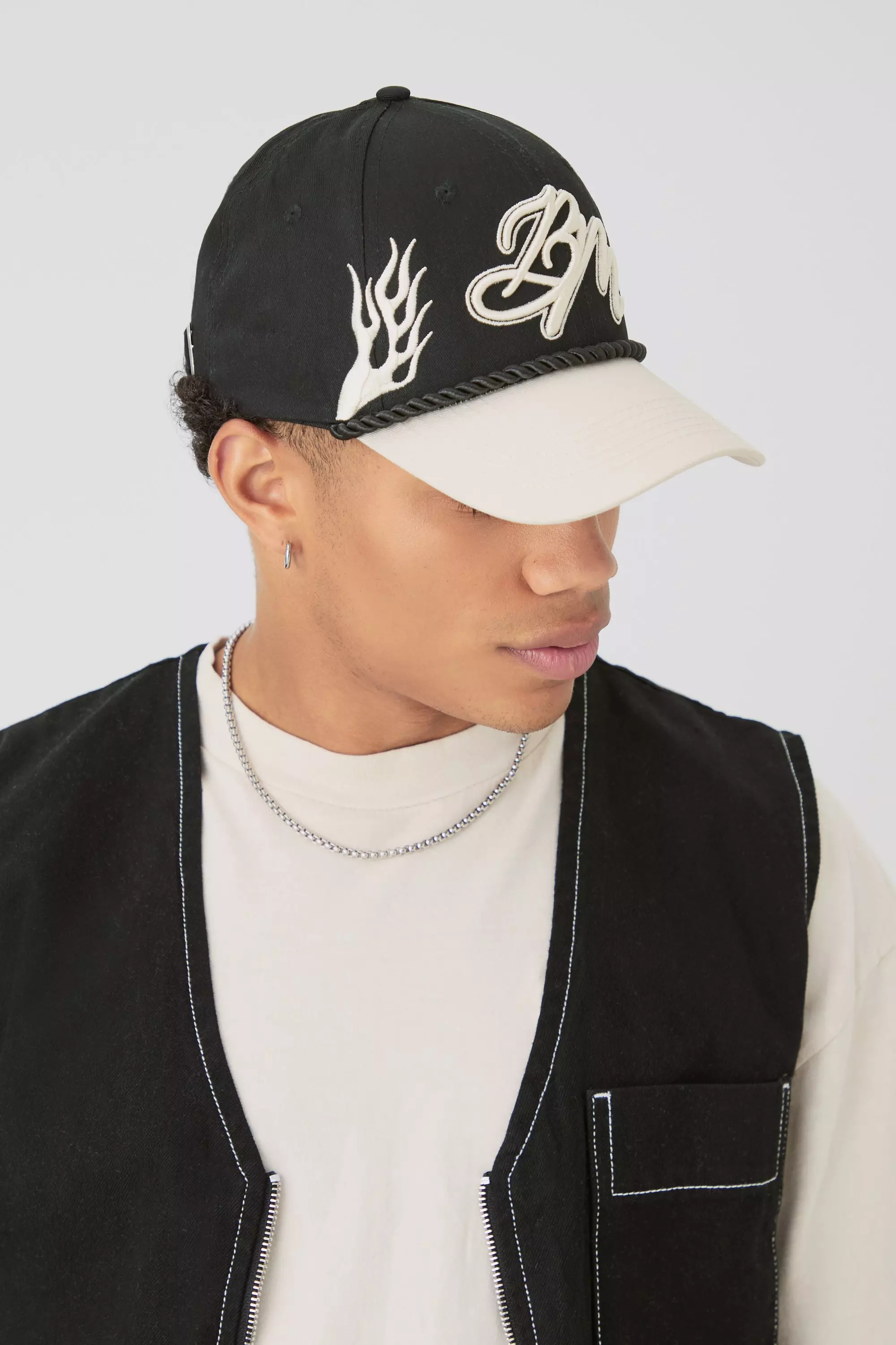 BM Flames Cap In Black Black