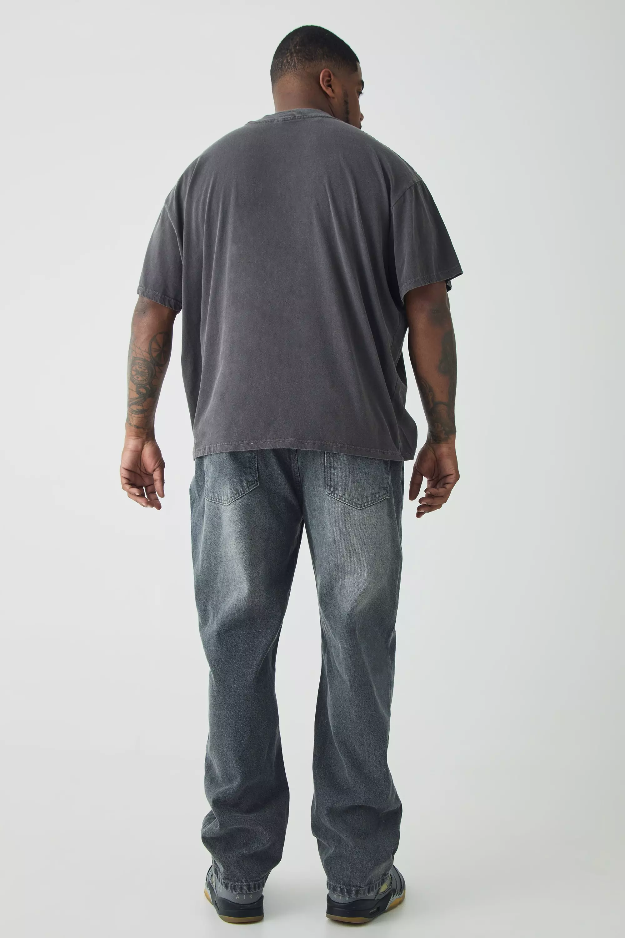 Plus Relaxed Fit Acid Wash Cargo Jean | boohooMAN USA