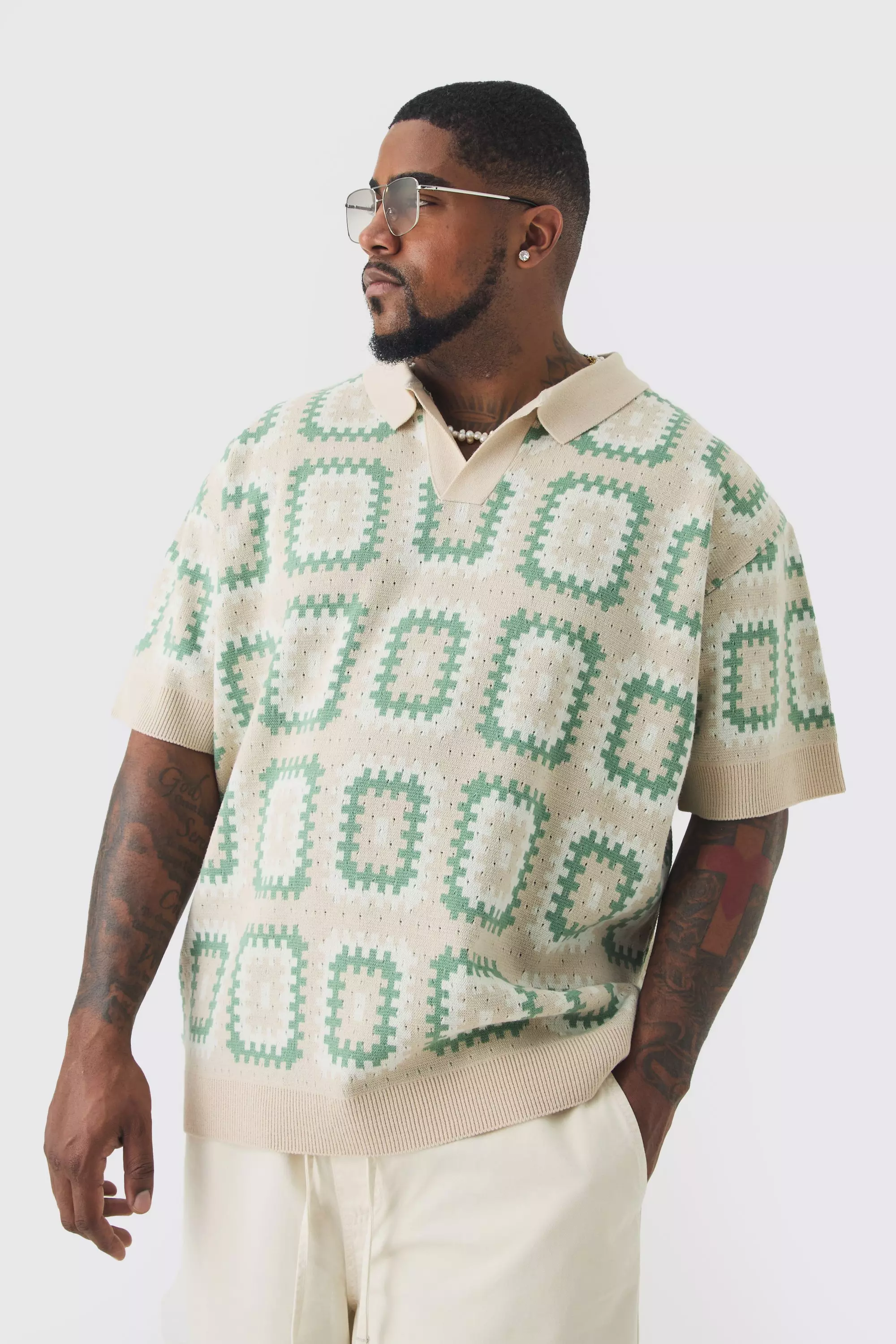Sage Plus Oversized Revere Crochet Polo alternative image