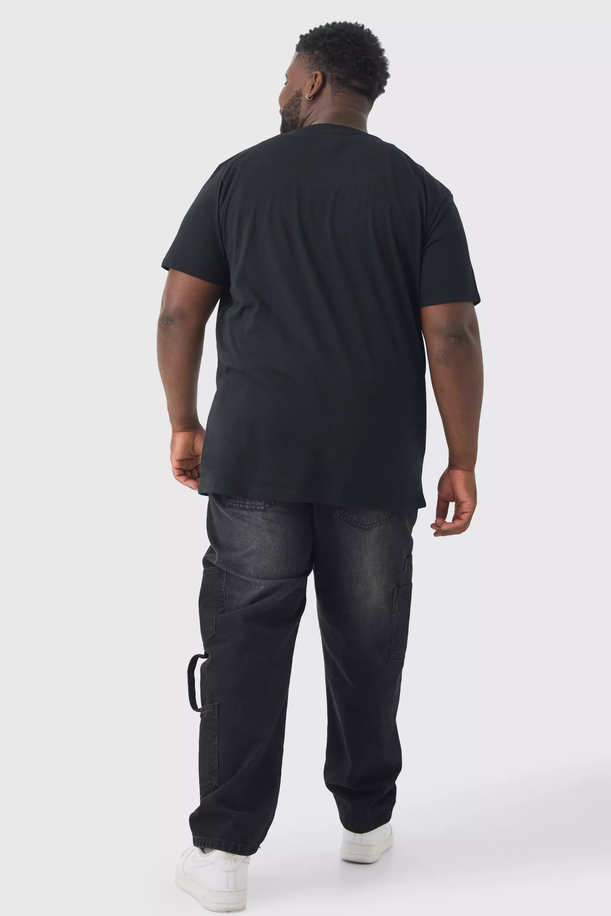 Black Plus Star Wars License Print T-shirt alternative image