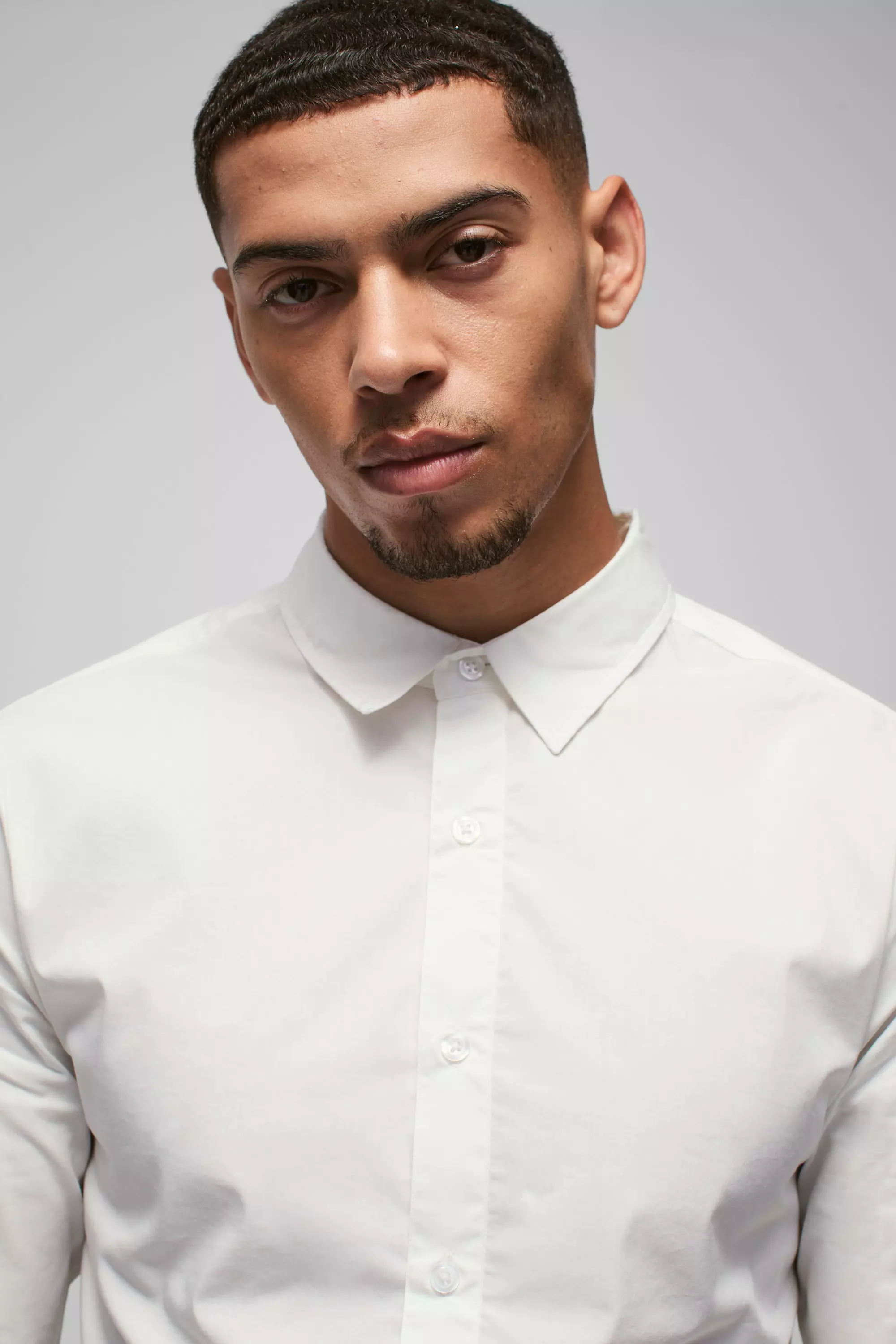 White Slim Fit Overhemd Met Lange Mouwen alternatieve afbeelding
