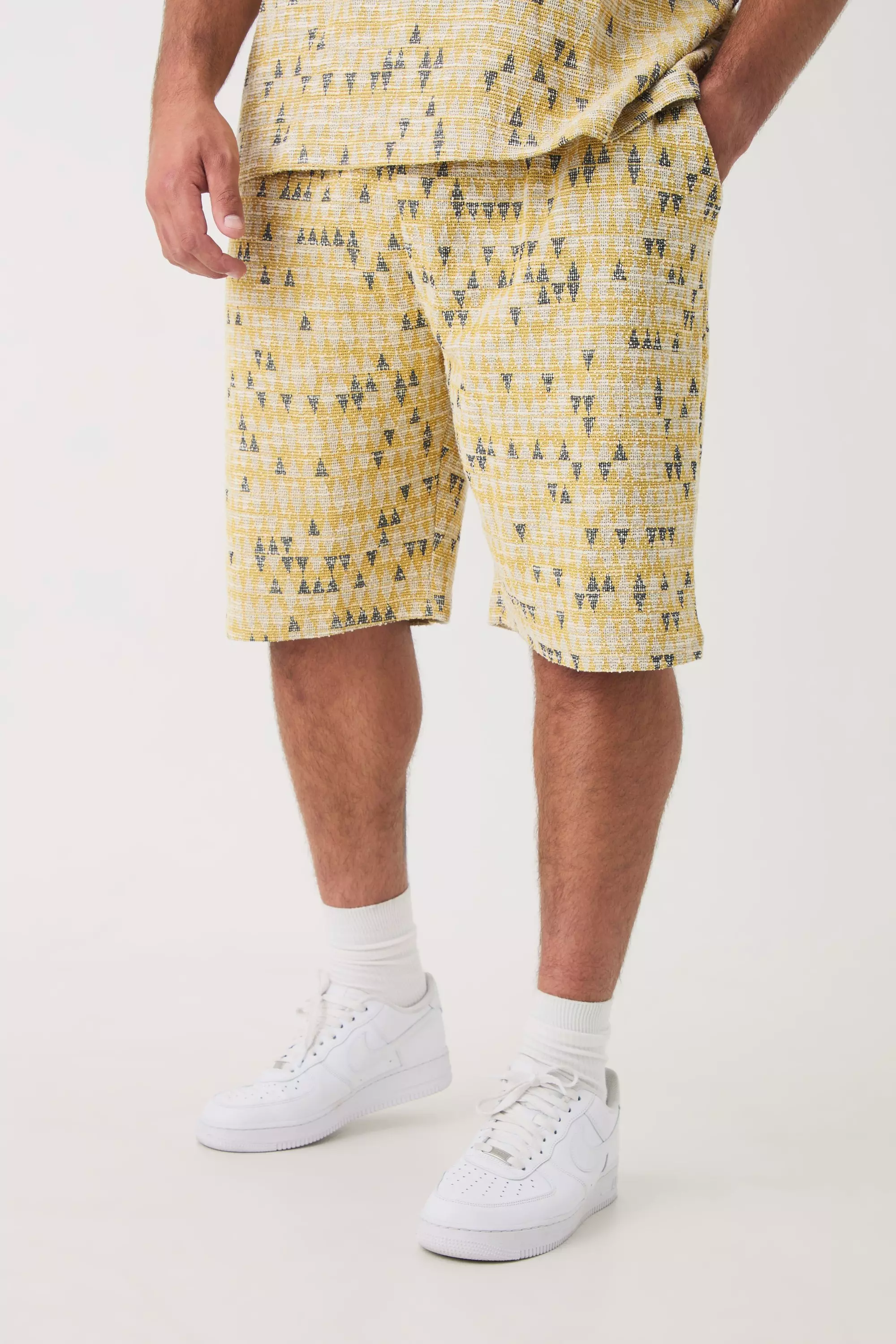 Yellow Plus Elasticated Waist Relaxed Jacquard Geo Shorts