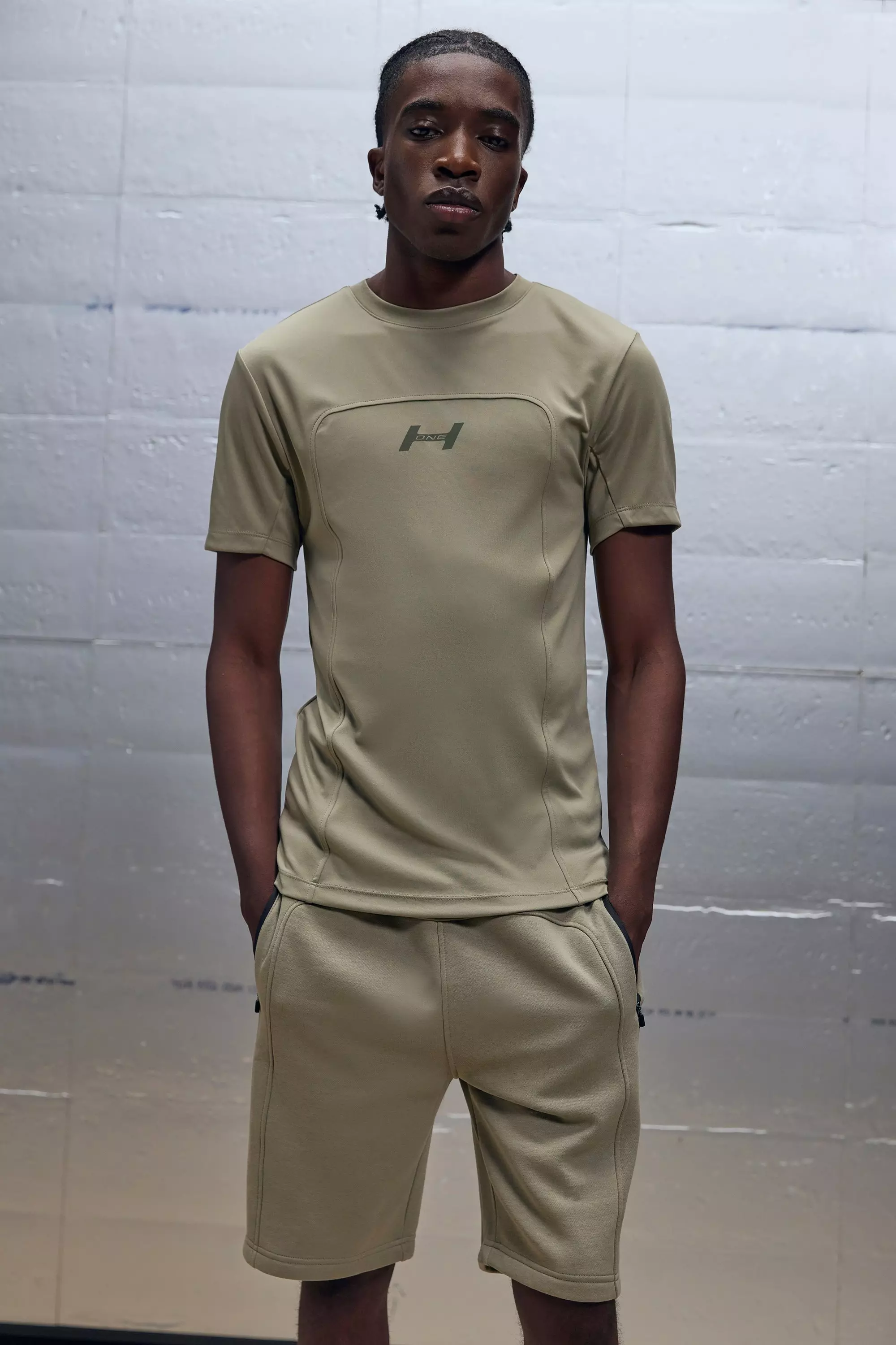 Khaki Muscle Fit Pocket Detail T-shirt & Shorts Set